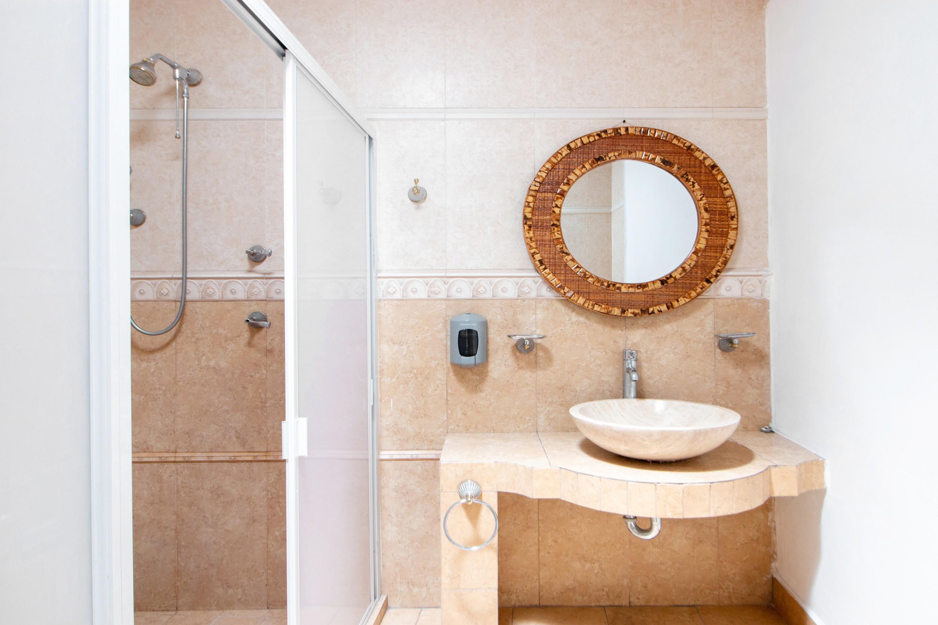 Baño Capital O Hotel San Jose, San Luis PotosÃ­