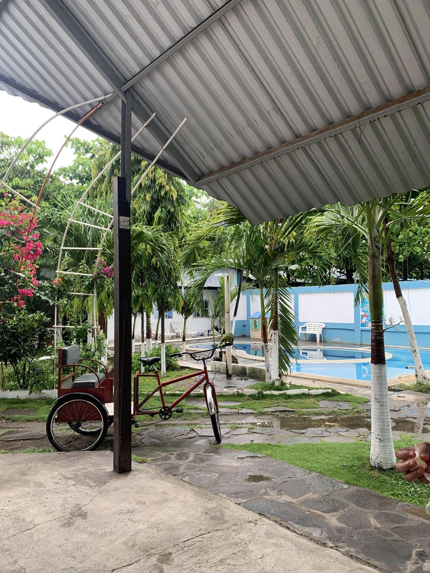 Vista Exterior Rancho Mama Juany