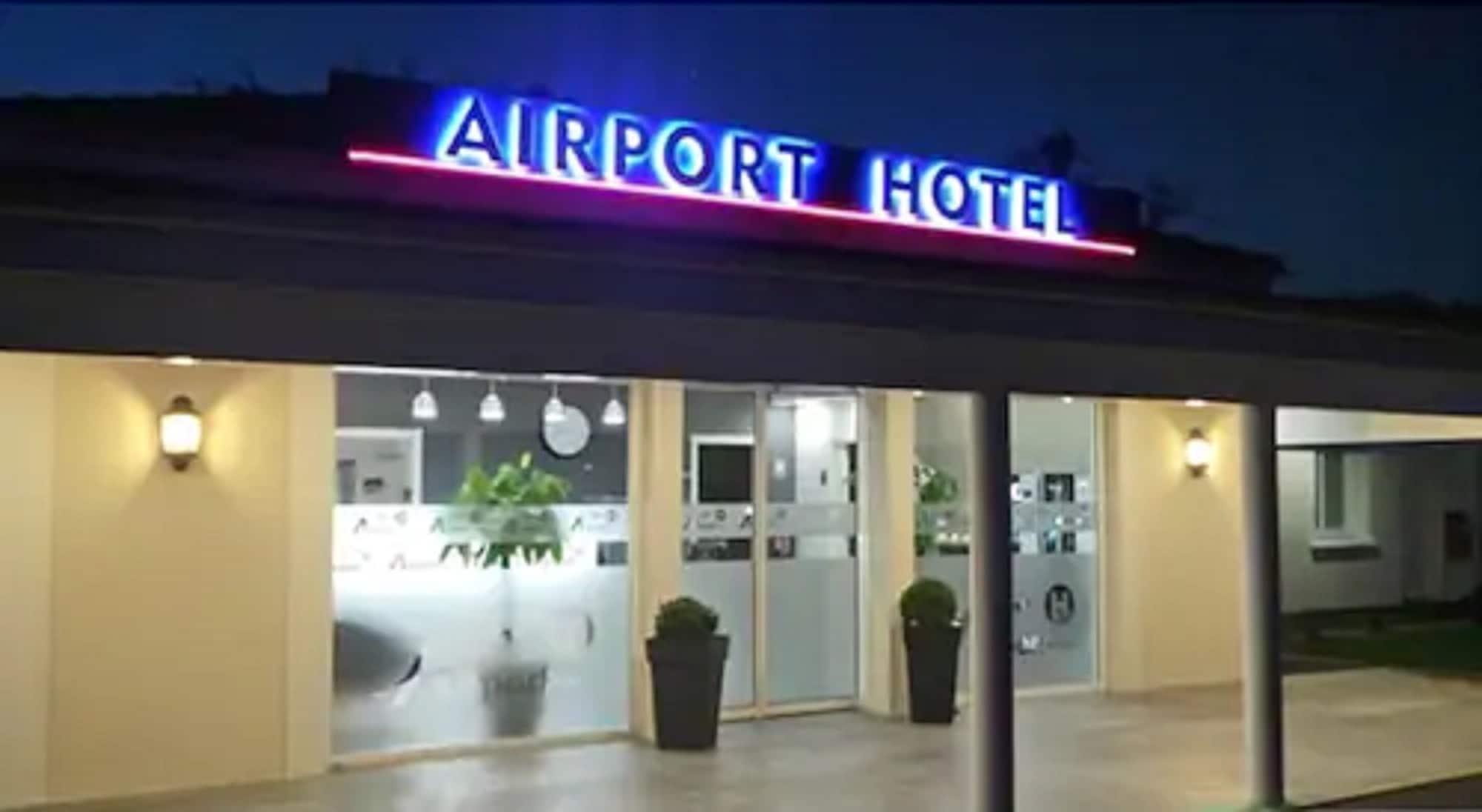 Vista Exterior Airport Hotel