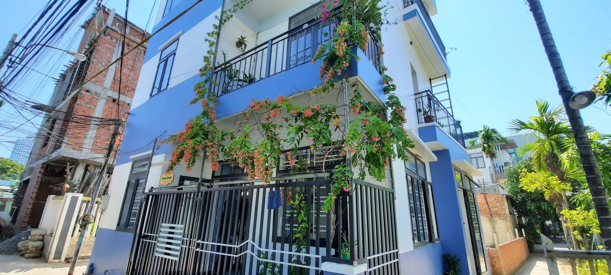 Vista Exterior Sena Home
