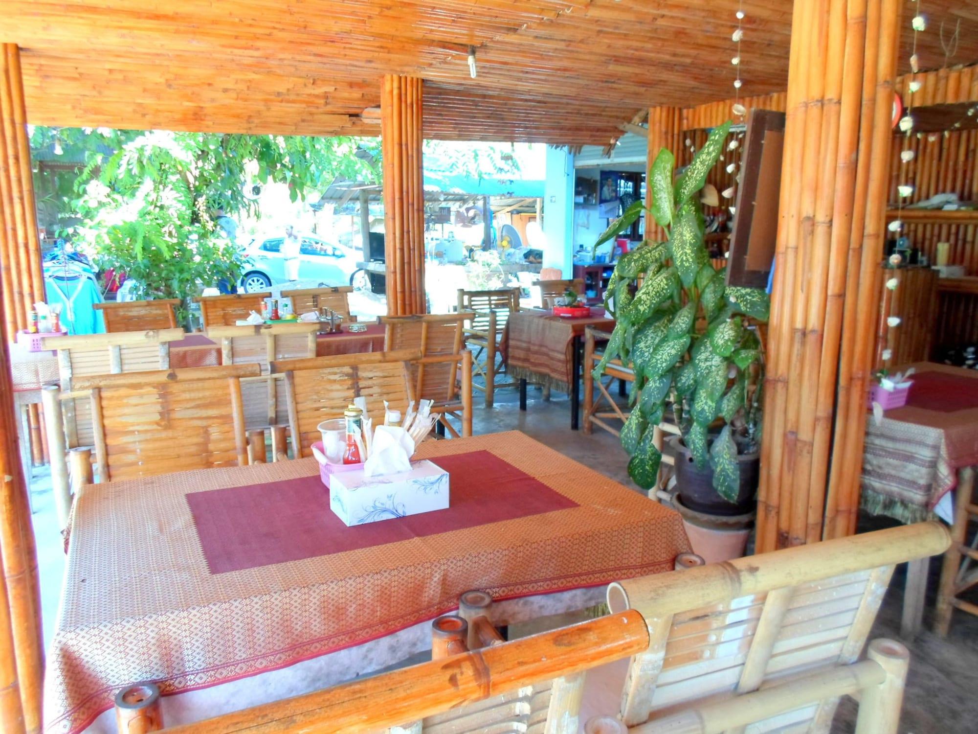 Restaurant Baan Kuasakul Resort