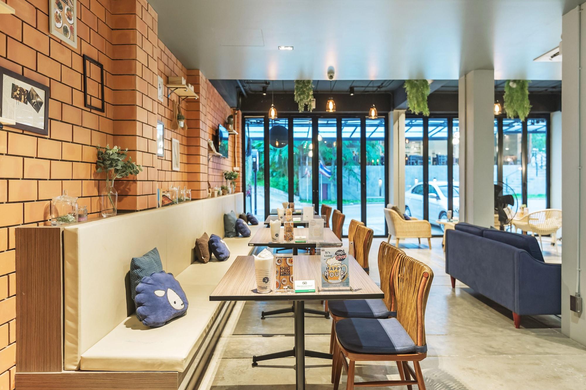 Bar/Salón Kokotel Krabi Oasis