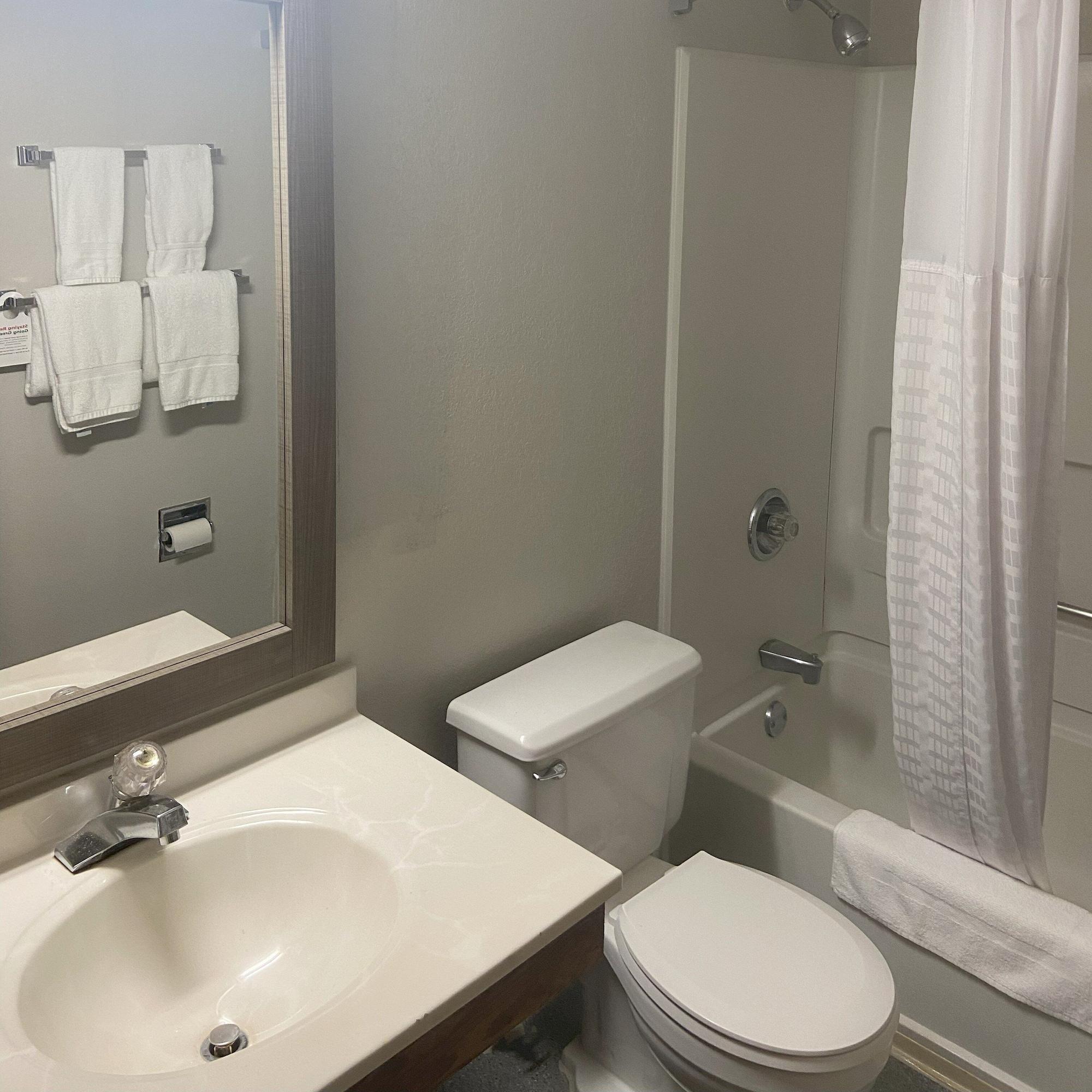 Equipamiento de Habitación Red Roof Inn Queensbury