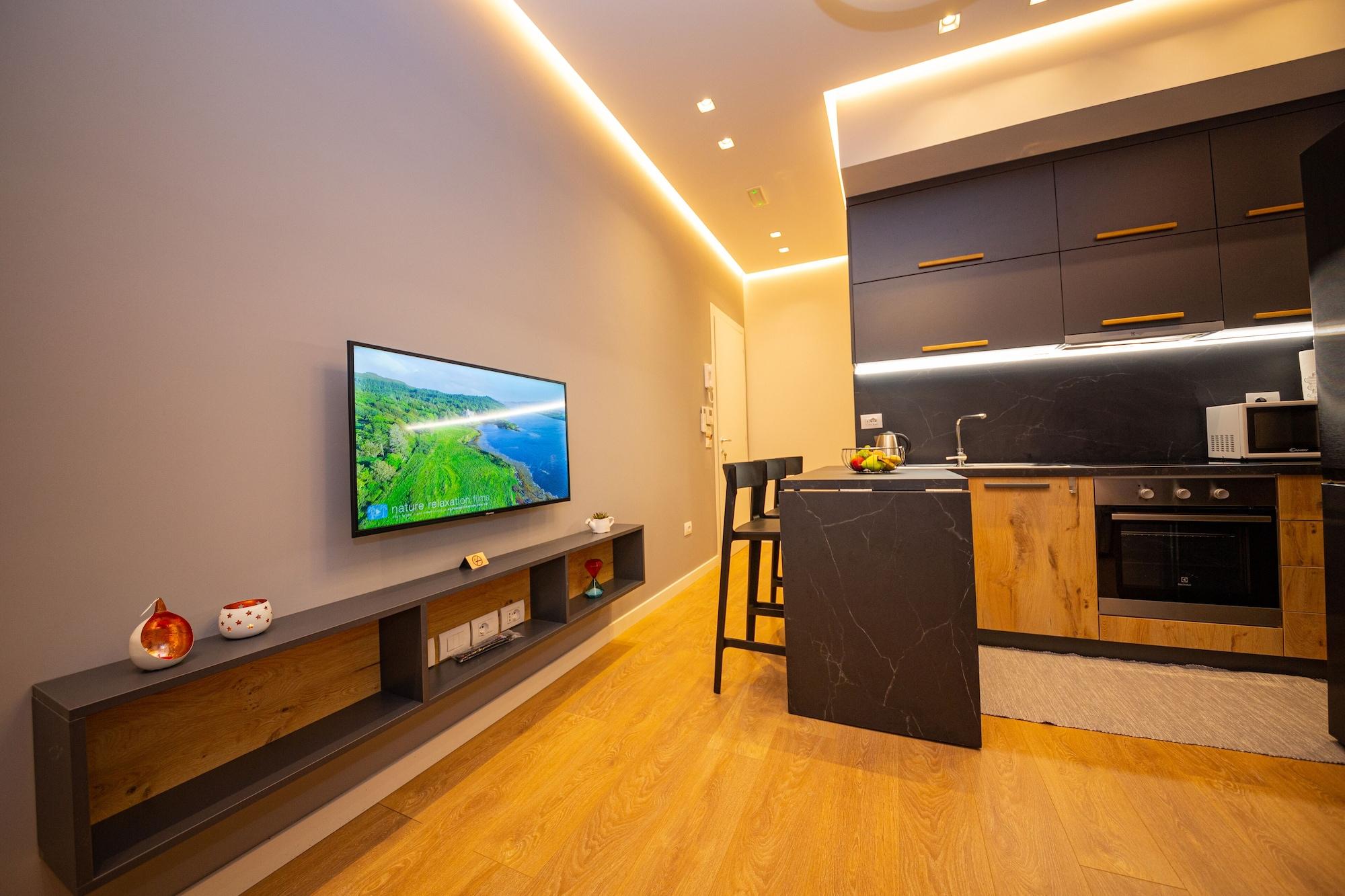 Varios Central Chic Apartments