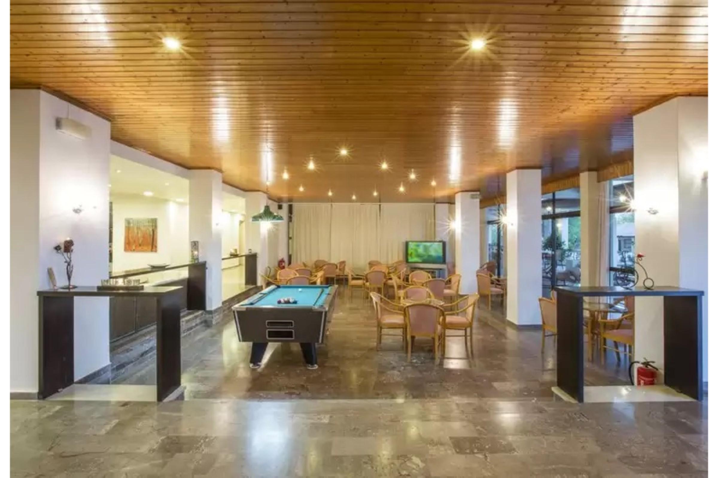 Vista Lobby Island Beach Resort - Adults Only