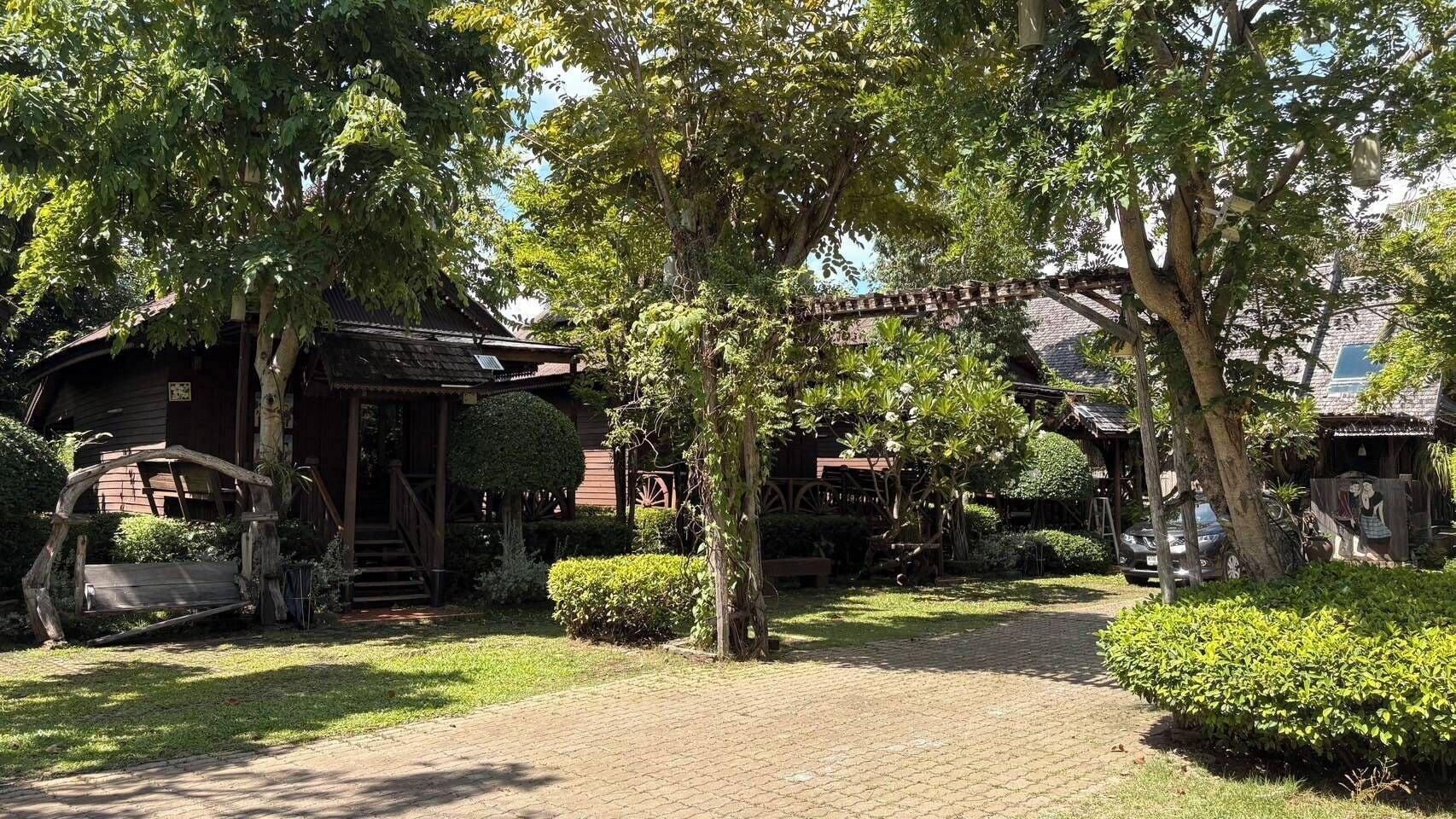 Vista Exterior Baan Baitan Resort