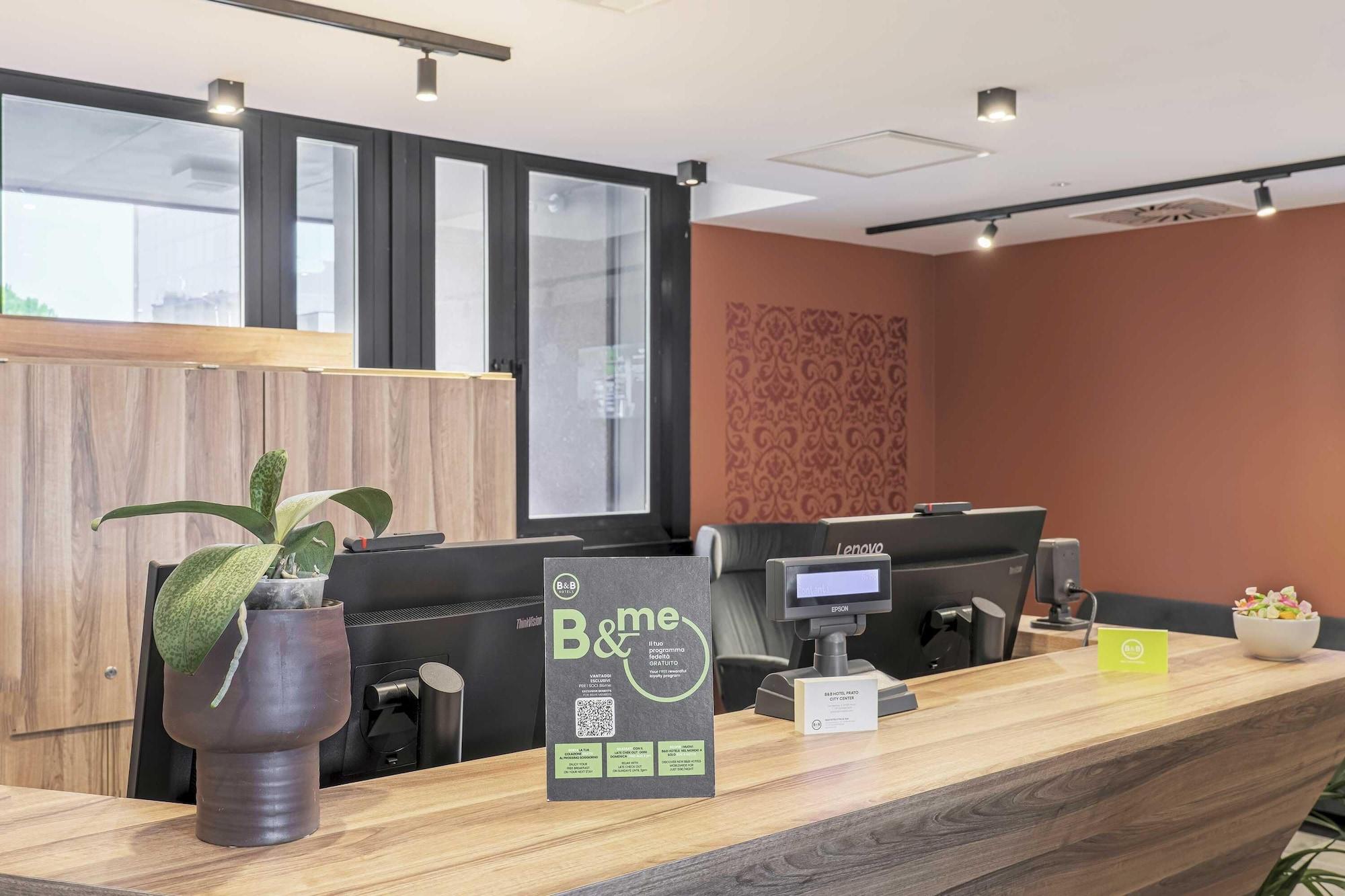 Vista Lobby B&B Hotel Prato City Center