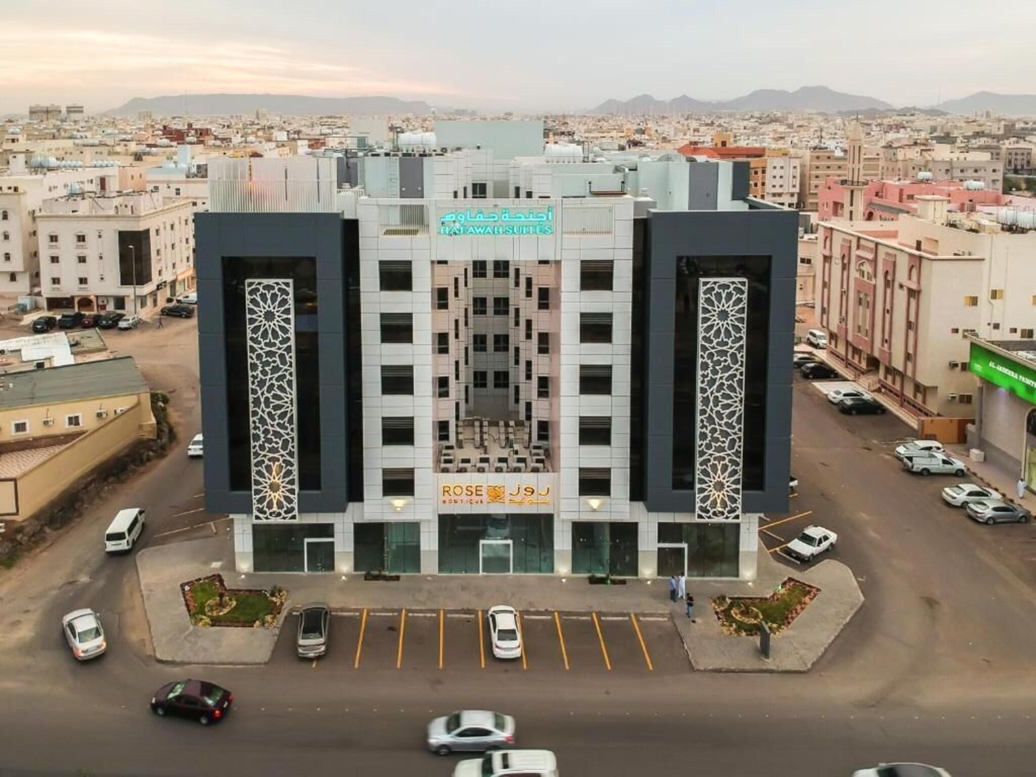 Vista Exterior Hafawah Suites