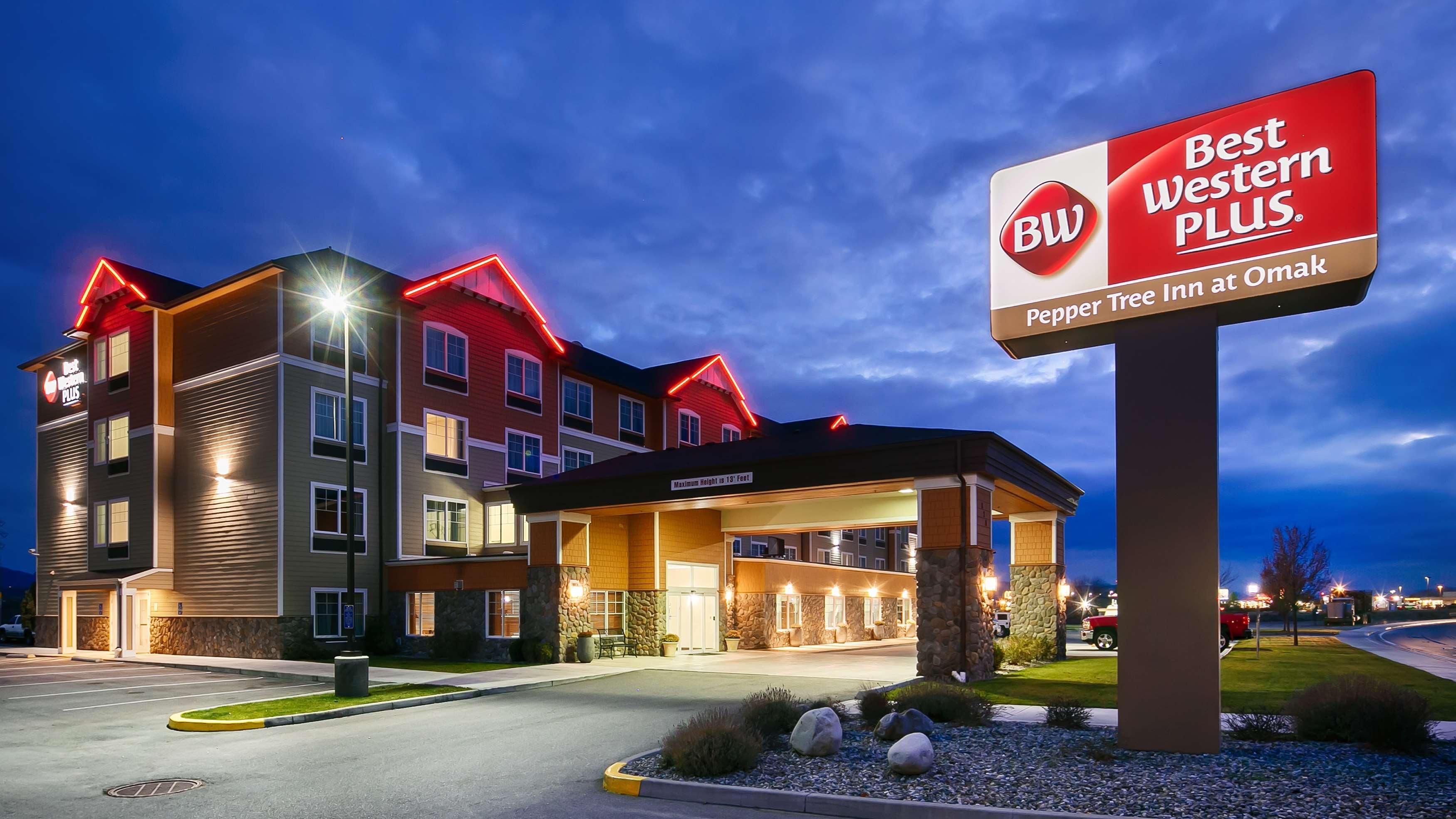 Vista Exterior Best Western Plus Peppertree Inn At Omak