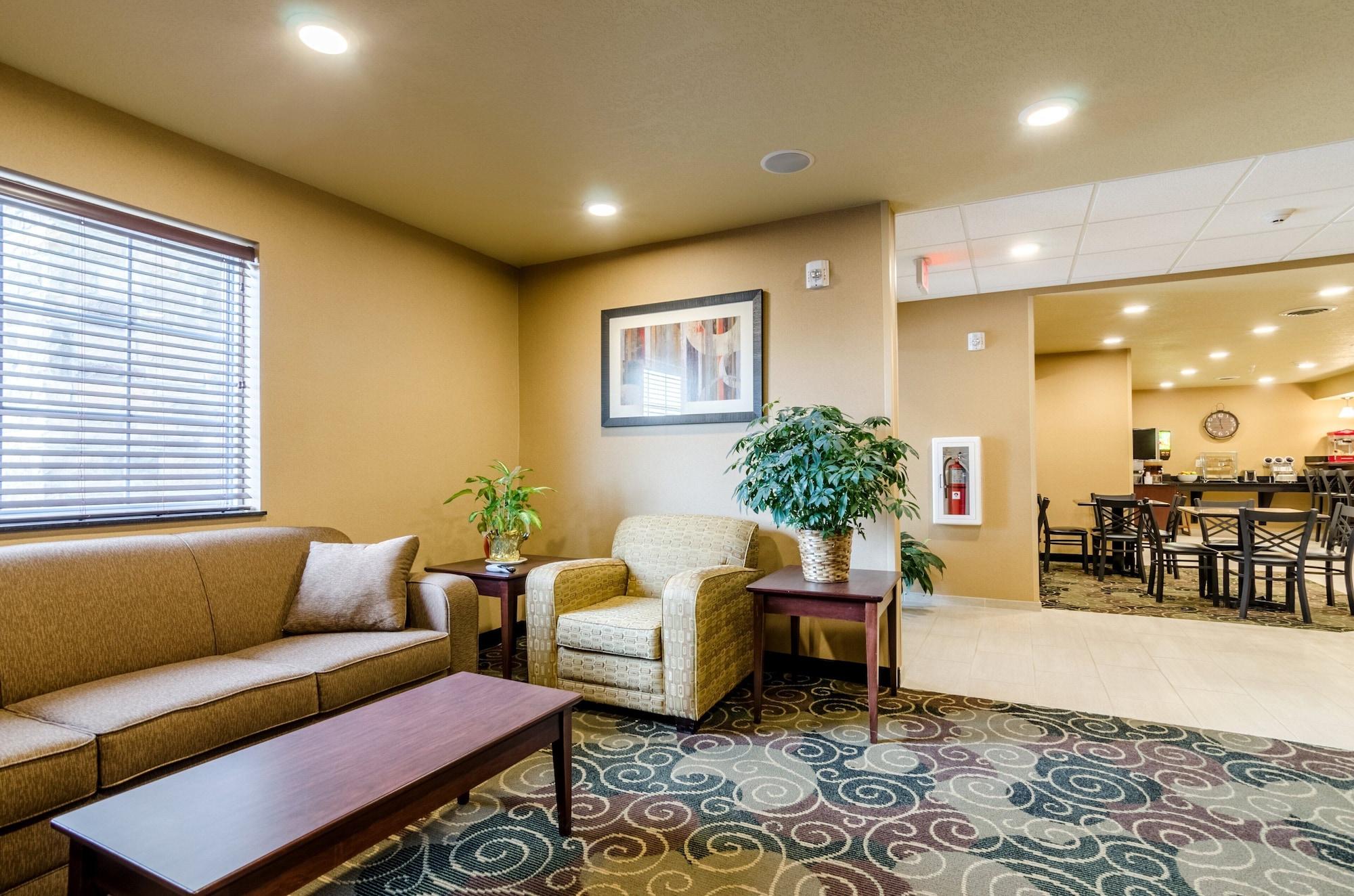 Vista Lobby Cobblestone Inn & Suites - Oberlin