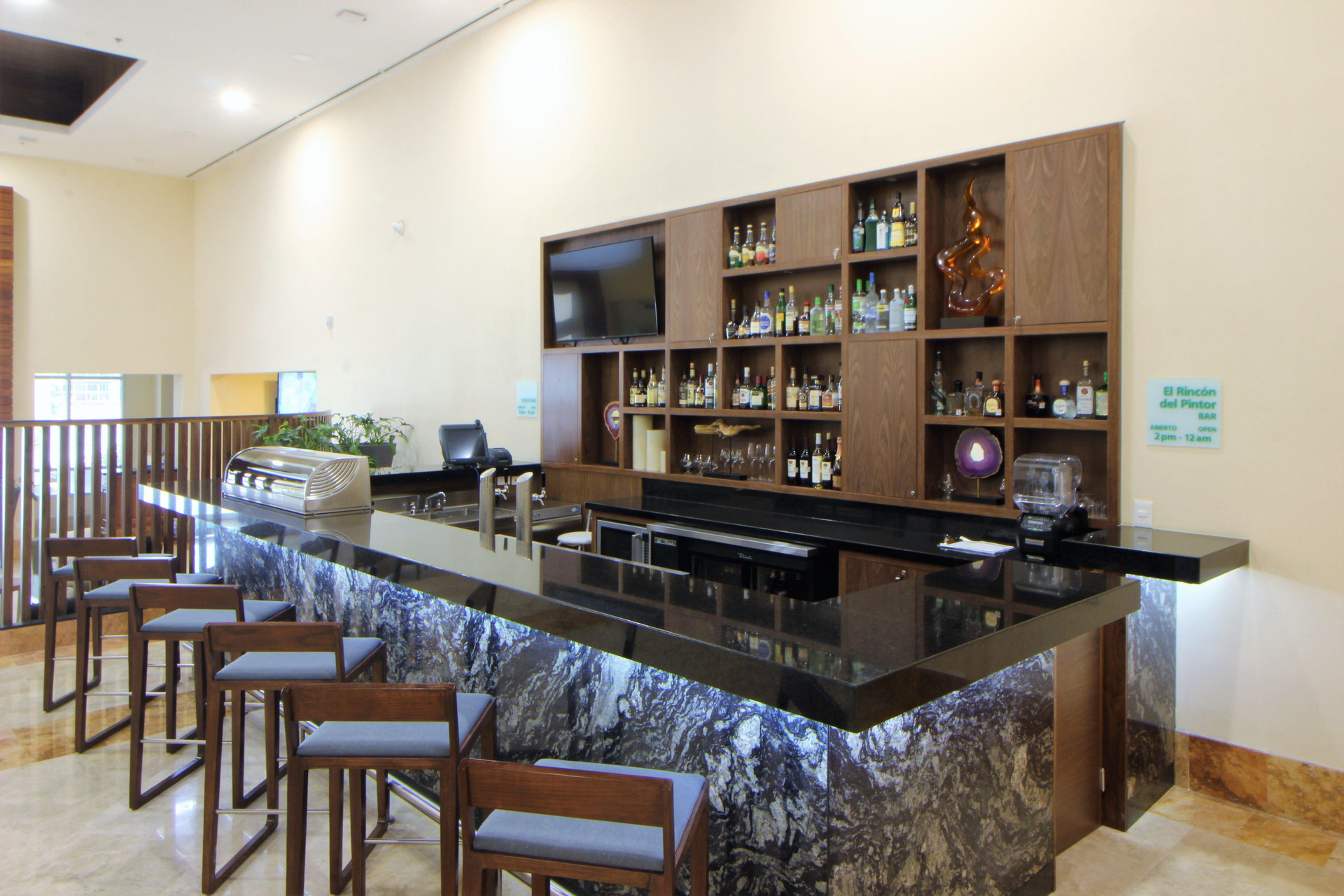 Bar/Salón Holiday Inn Monterrey Valle by IHG