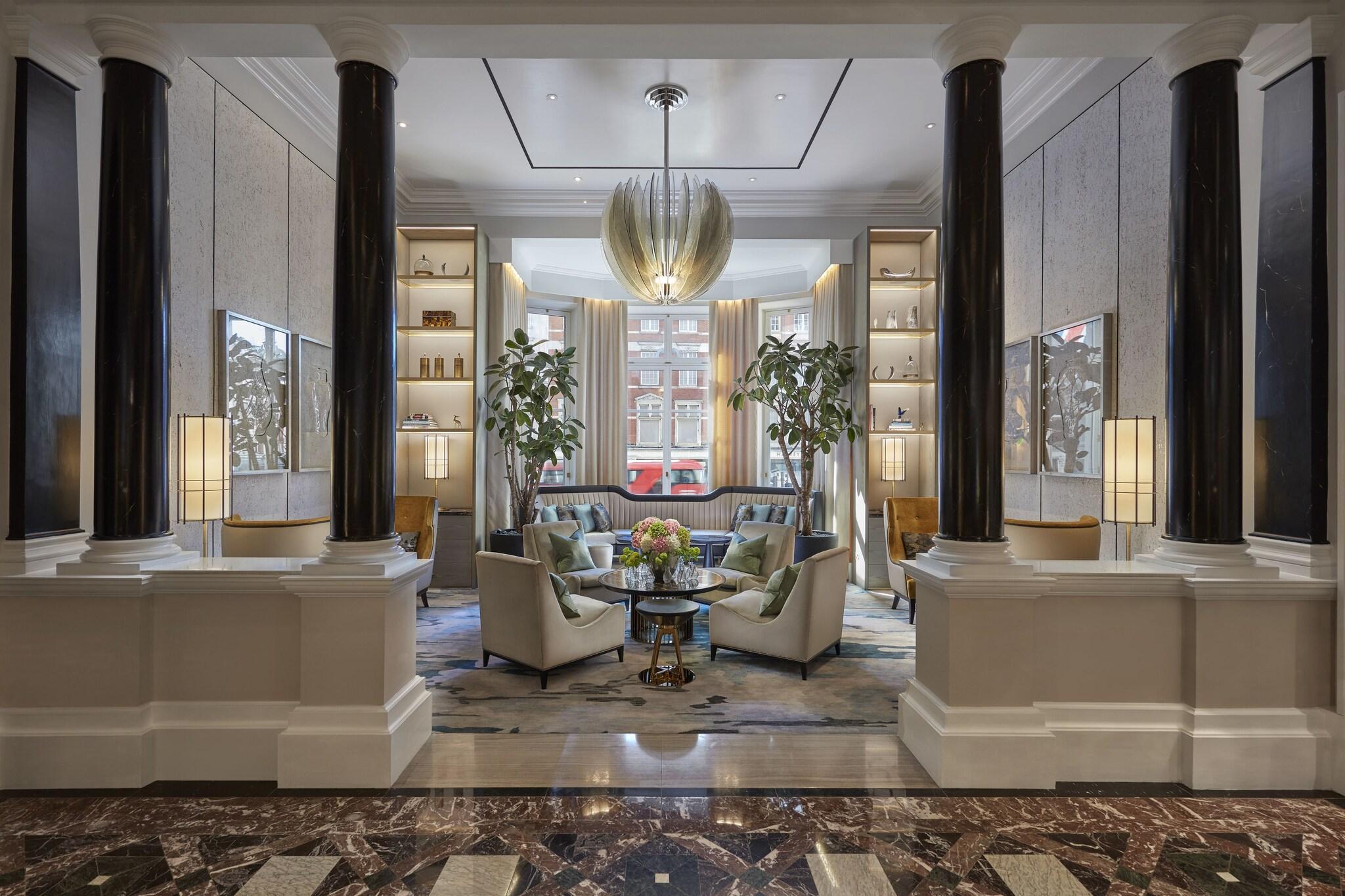 Vista Lobby Mandarin Oriental Hyde Park, London