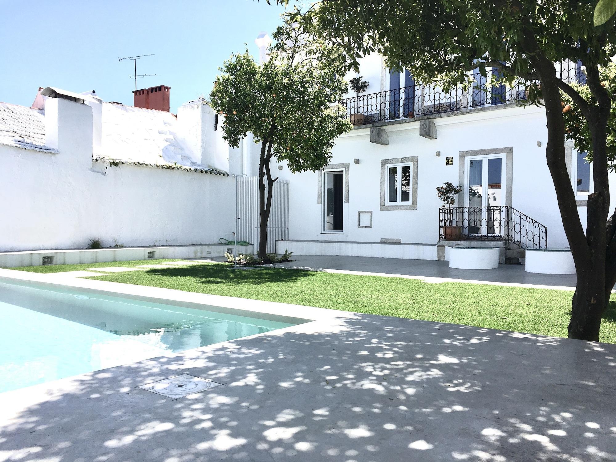 Vista Exterior Dona Graca Lisbon Apartments