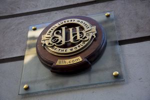 Alojamiento - Petit Palais Hotel De Charme