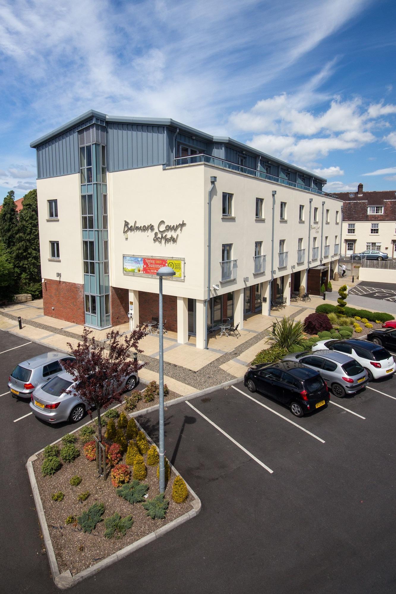 Vista Exterior Belmore Court & Motel