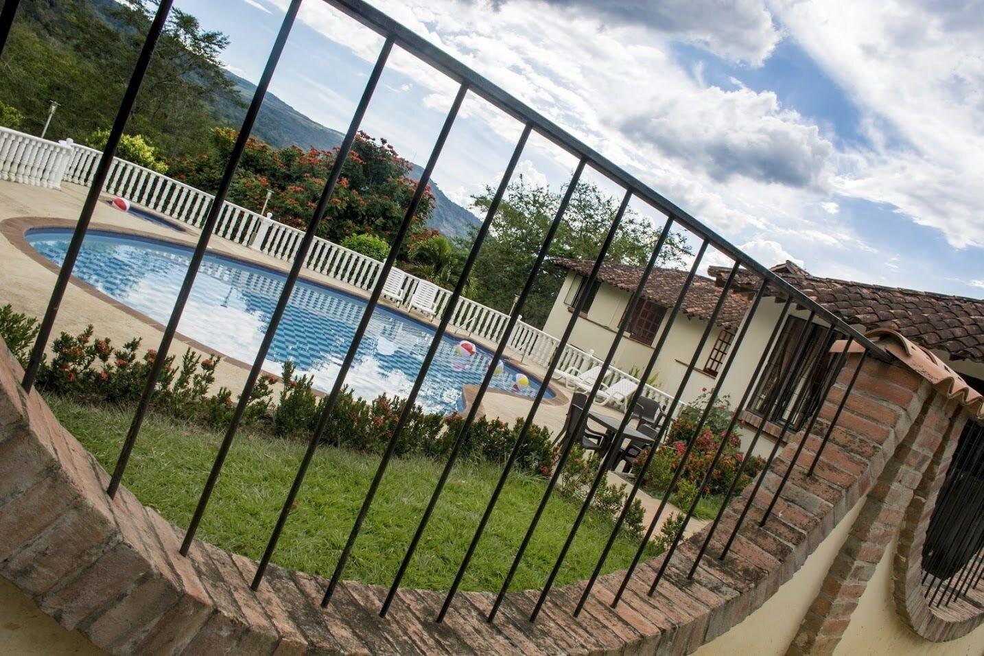 Vista Piscina San Gil Hotel Del Campo