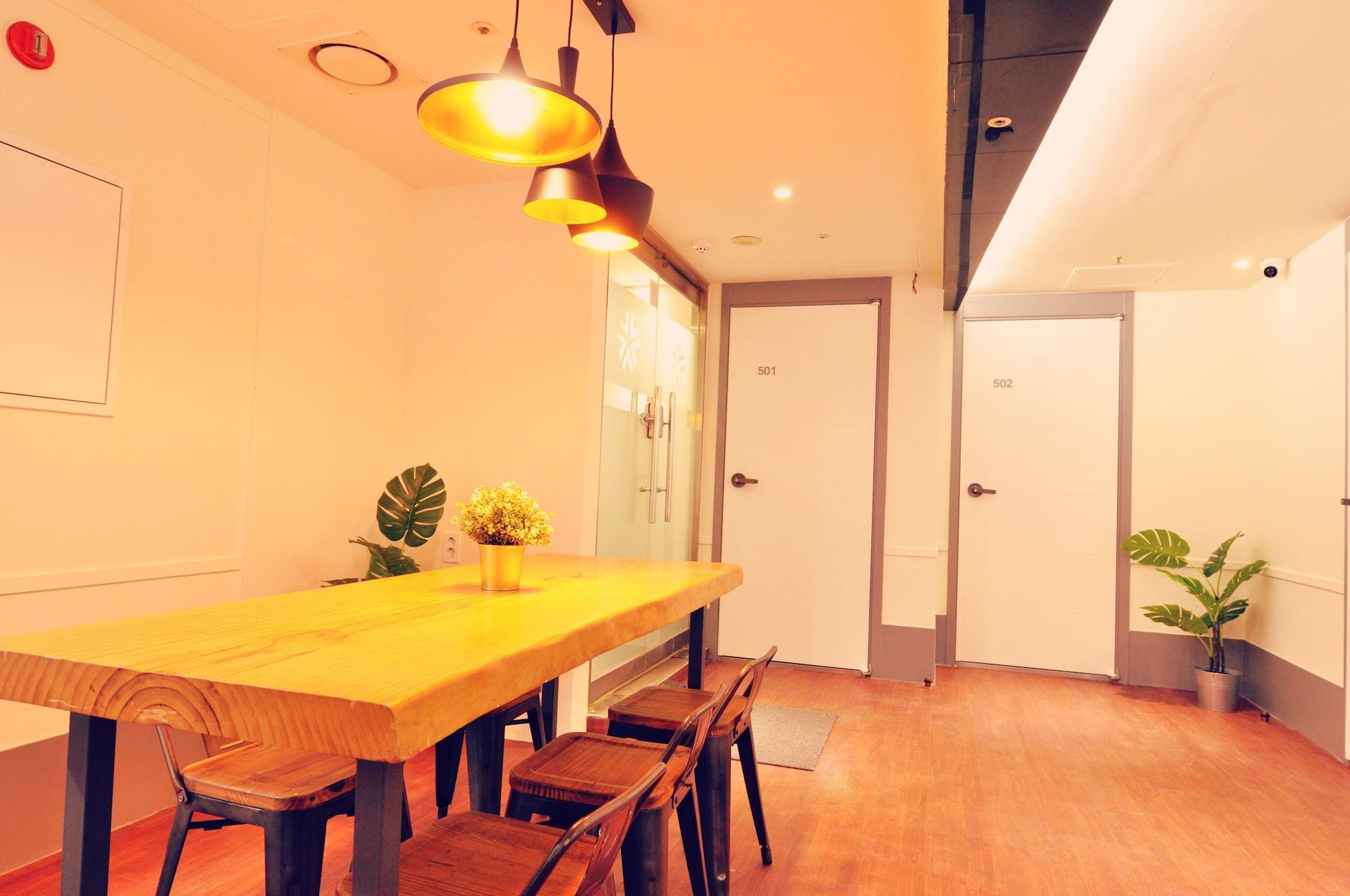 Equipamiento de Habitación OYO Hostel Myeongdong 3