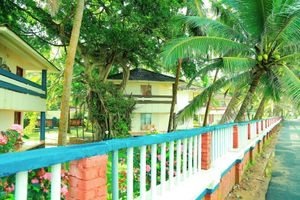 Alojamiento - Renai Kappad Beach Resort