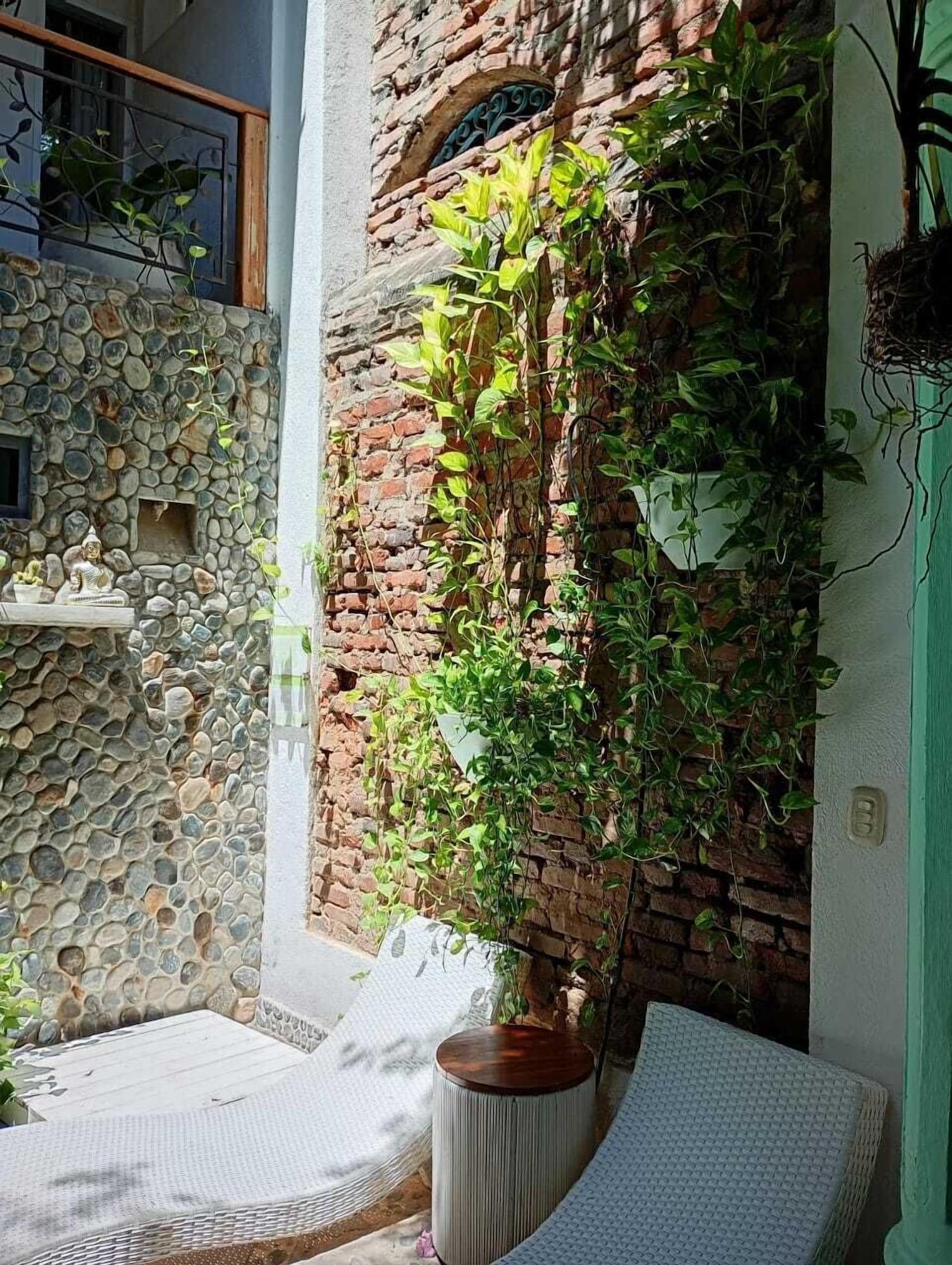 Comodidades del Alojamiento Casa Verde Hotel