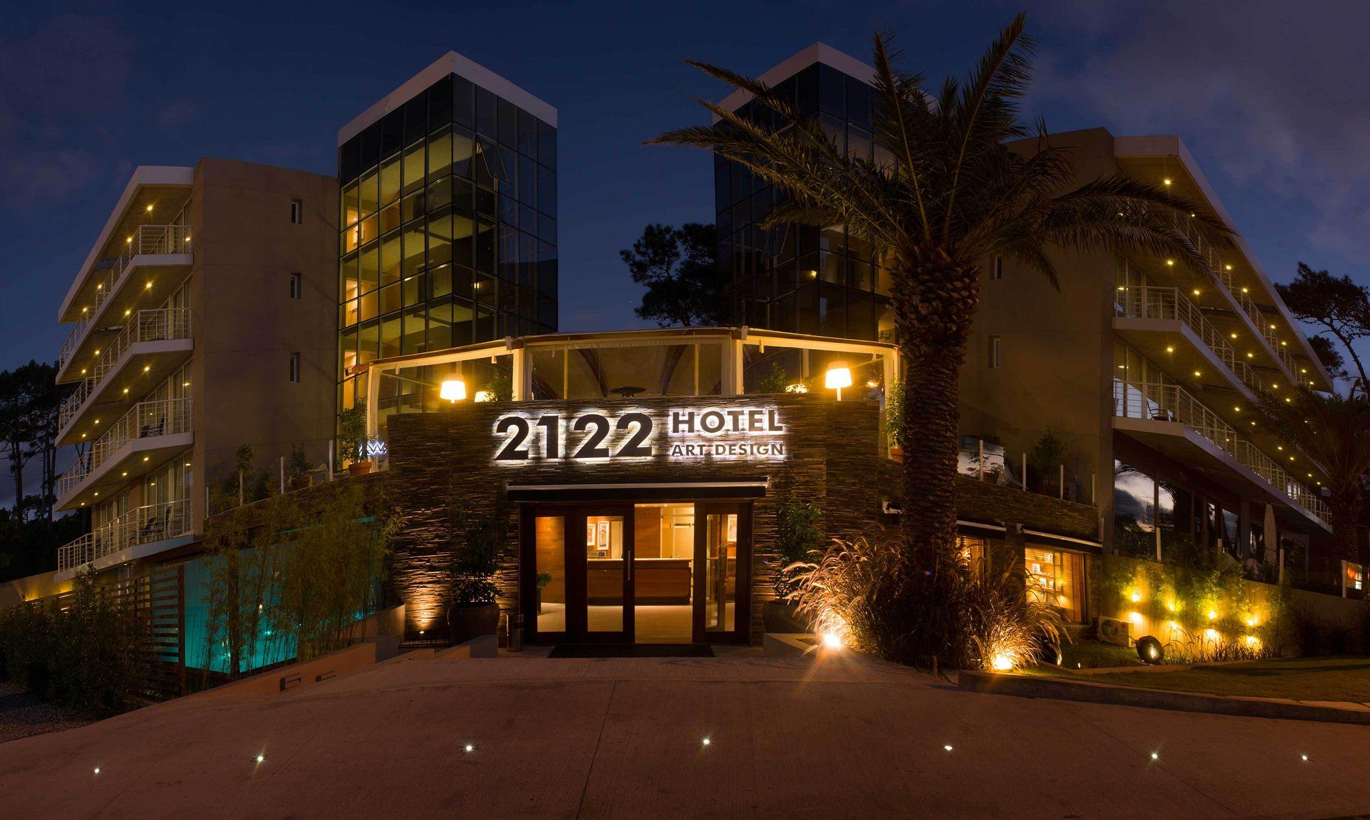 Vista Exterior 2122 Hotel Art Design