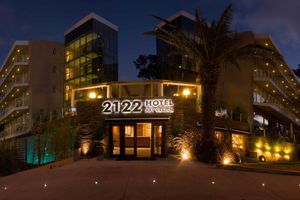 Alojamiento - 2122 Hotel Art Design