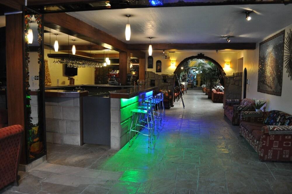 Bar/Salón ROYAL INKA HOTEL