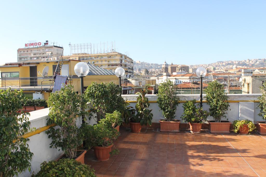 Varios Garden Hotel