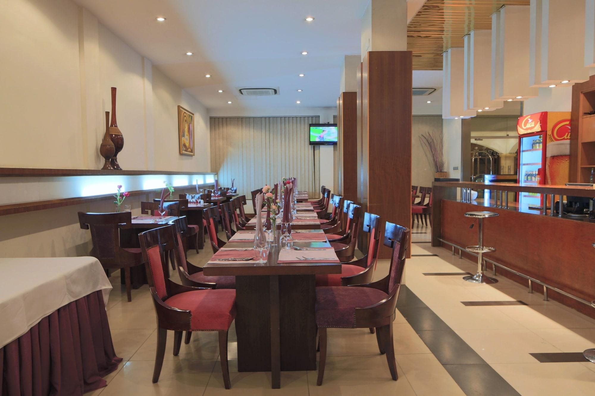 Restaurant Hotel Roma Ritz Huambo