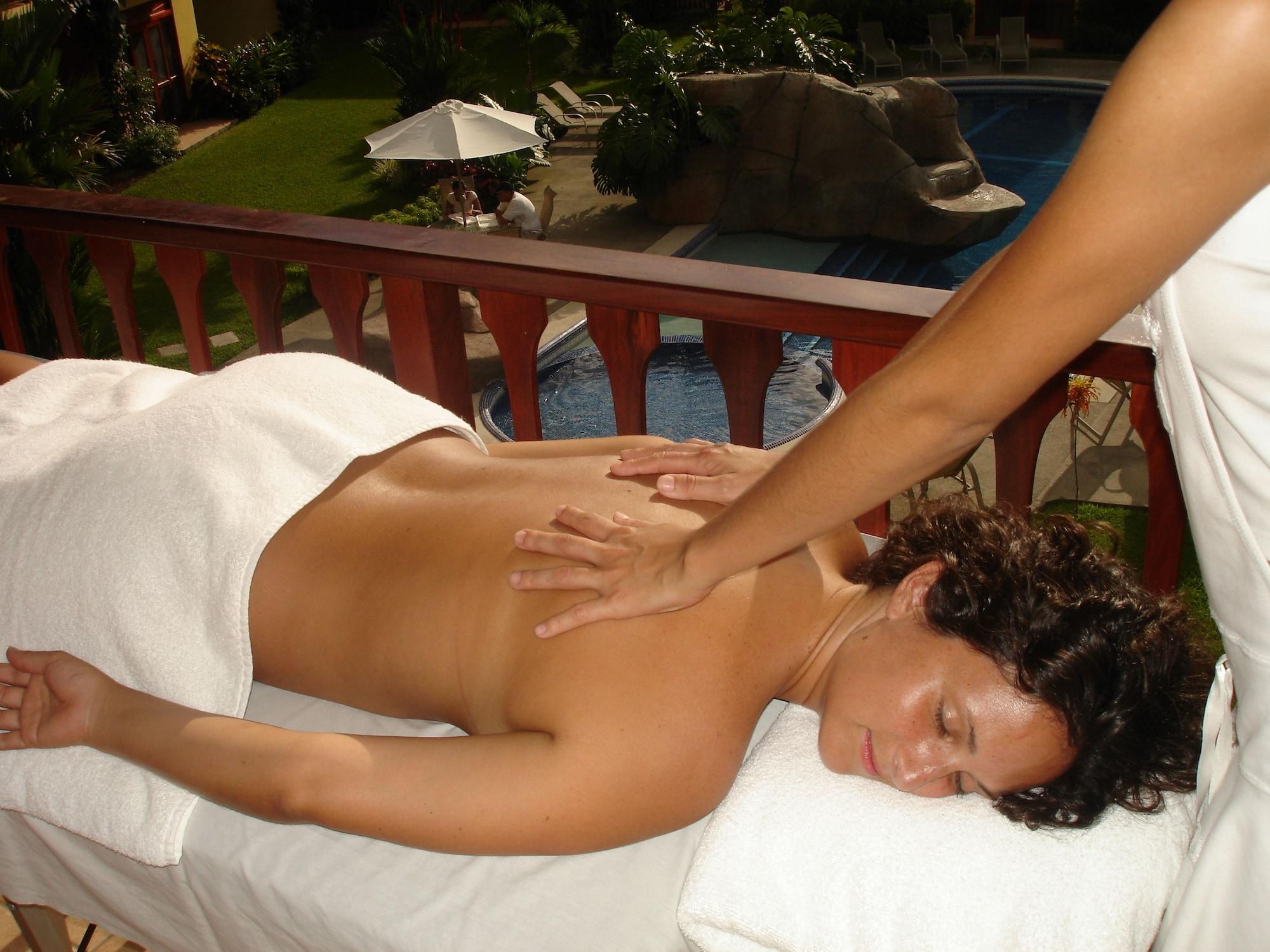 Spa Club Del Sol by Dream Makers