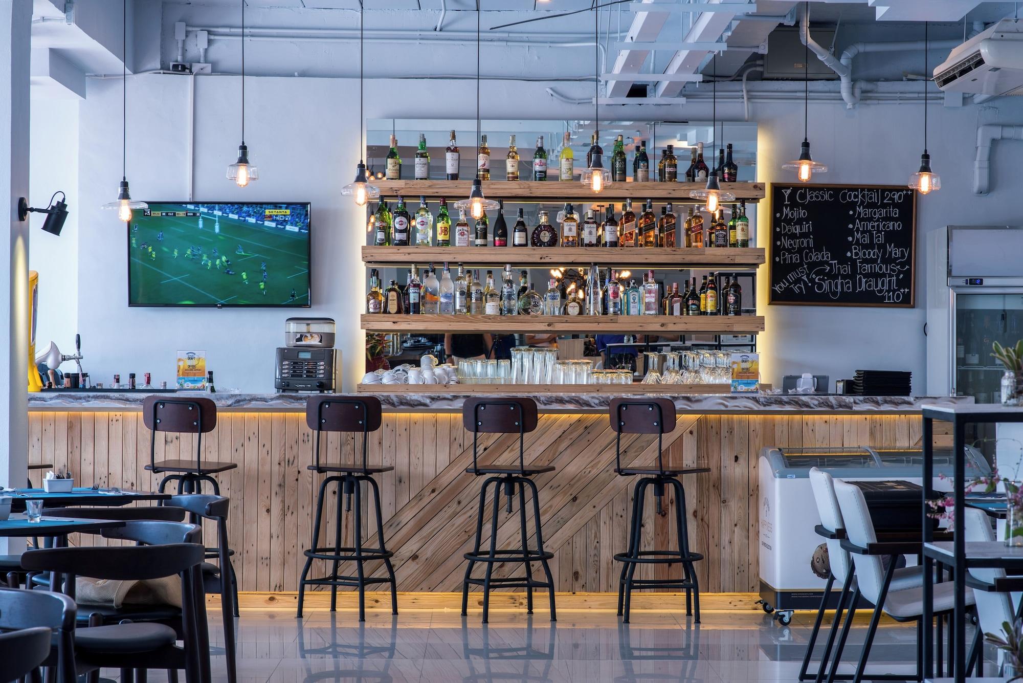 Restaurant Maikhao Hotel