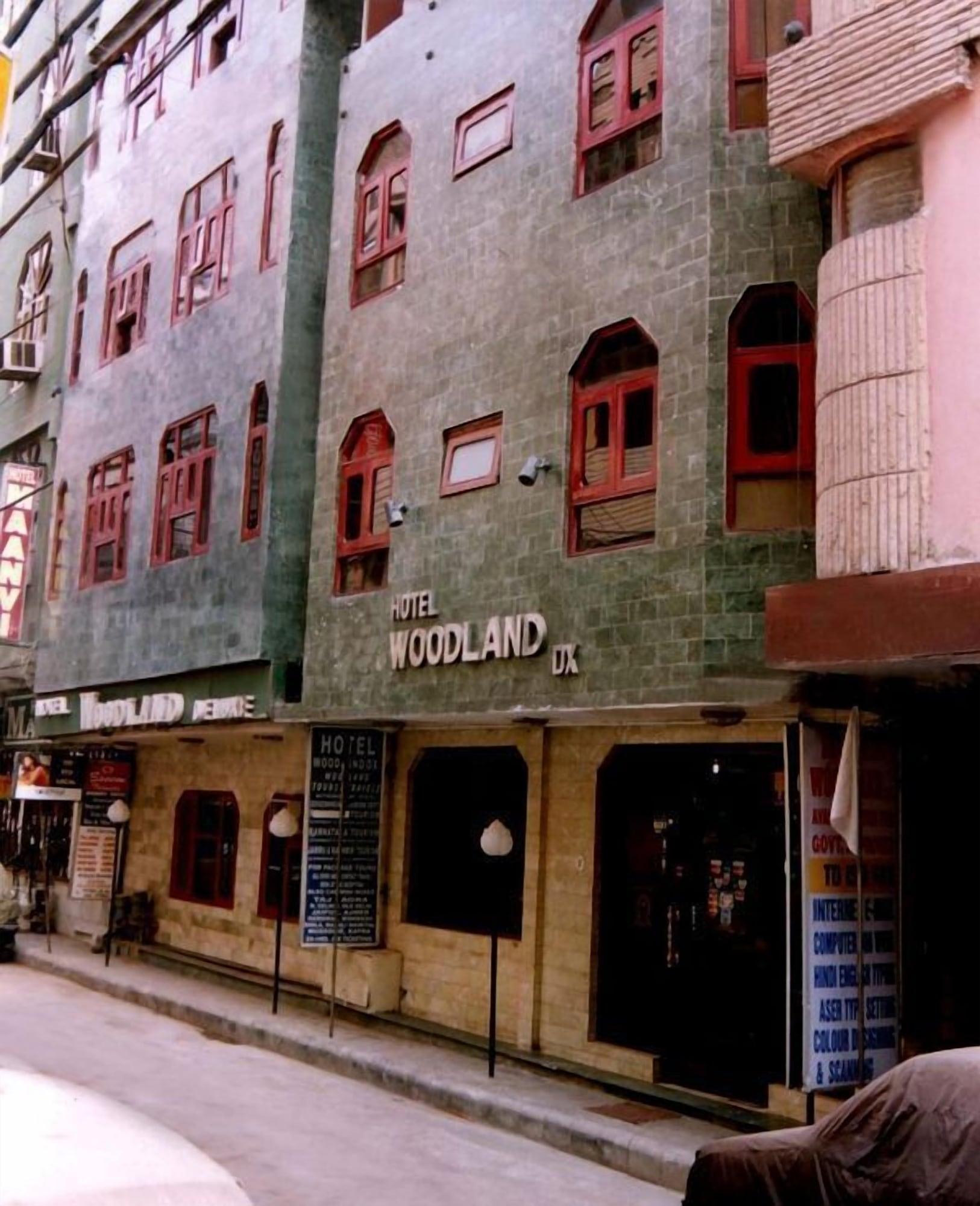 Vista Exterior Hotel Woodland Dx