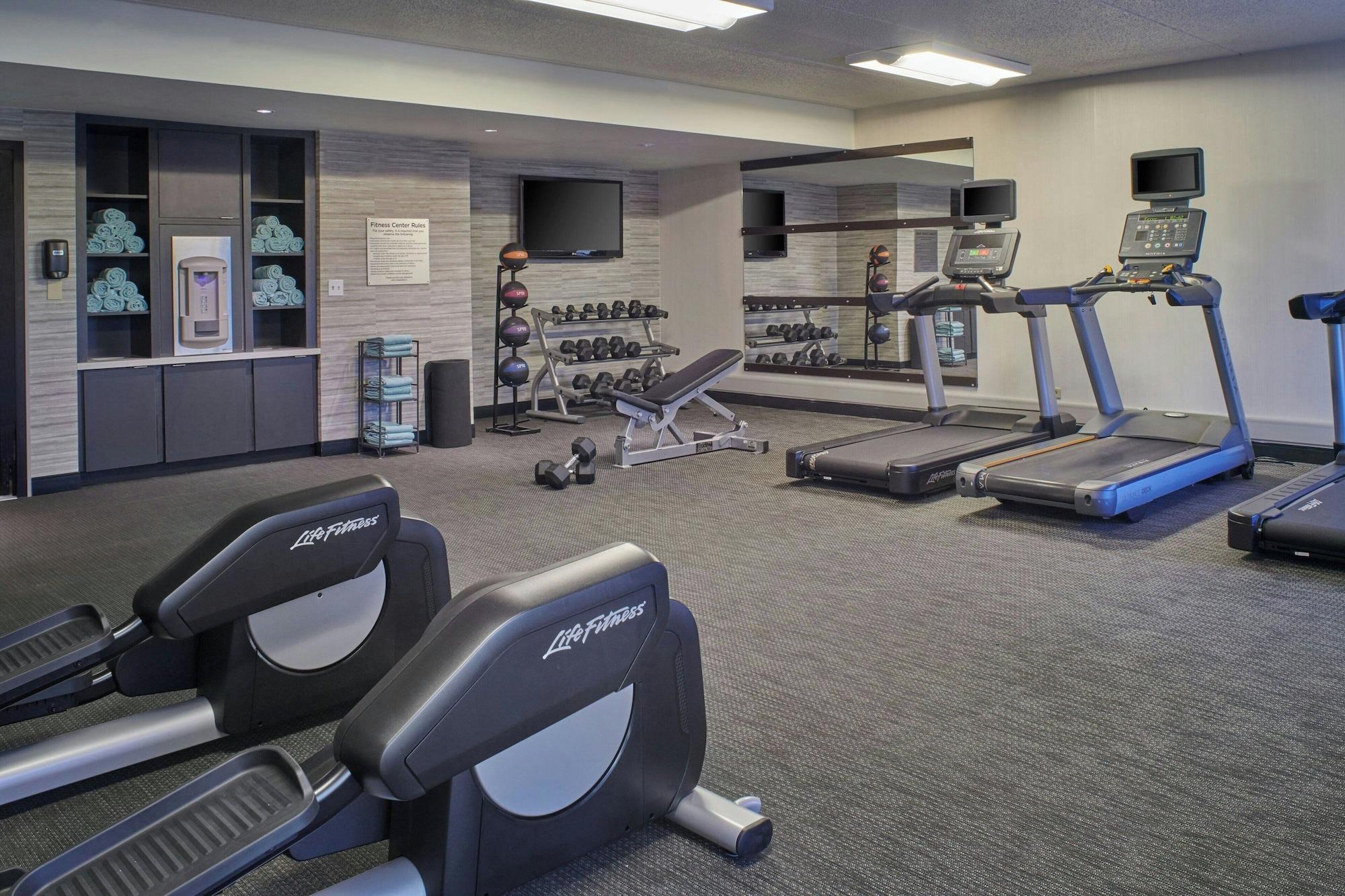Gimnasio Courtyard by Marriott Chicago Oakbrook Terrace