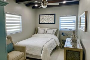 Alquiler Vacacional - Chic retreat Winterpark. Convenient to downtown, Disney and all parks. With pool