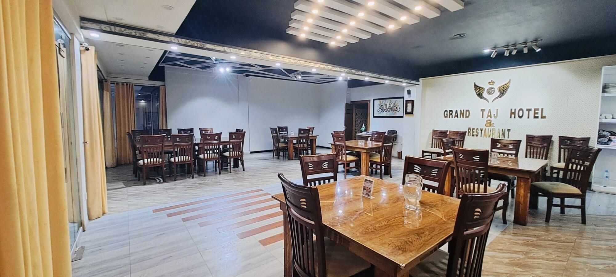 Restaurant Grand Taj Hotel