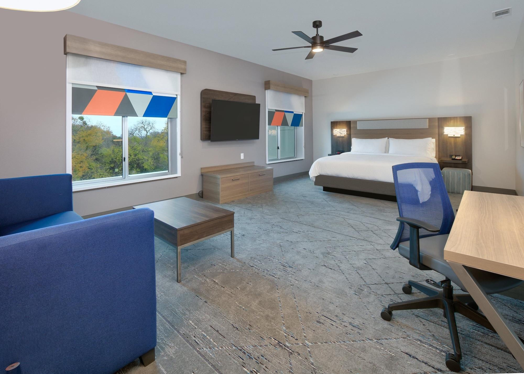 Habitación Holiday Inn Express & Suites North Dallas at Preston by IHG