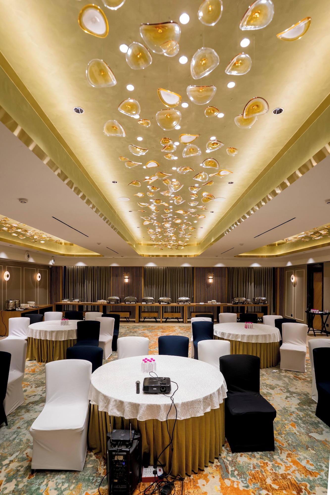 Salón de Baile Gemini Continental Lucknow