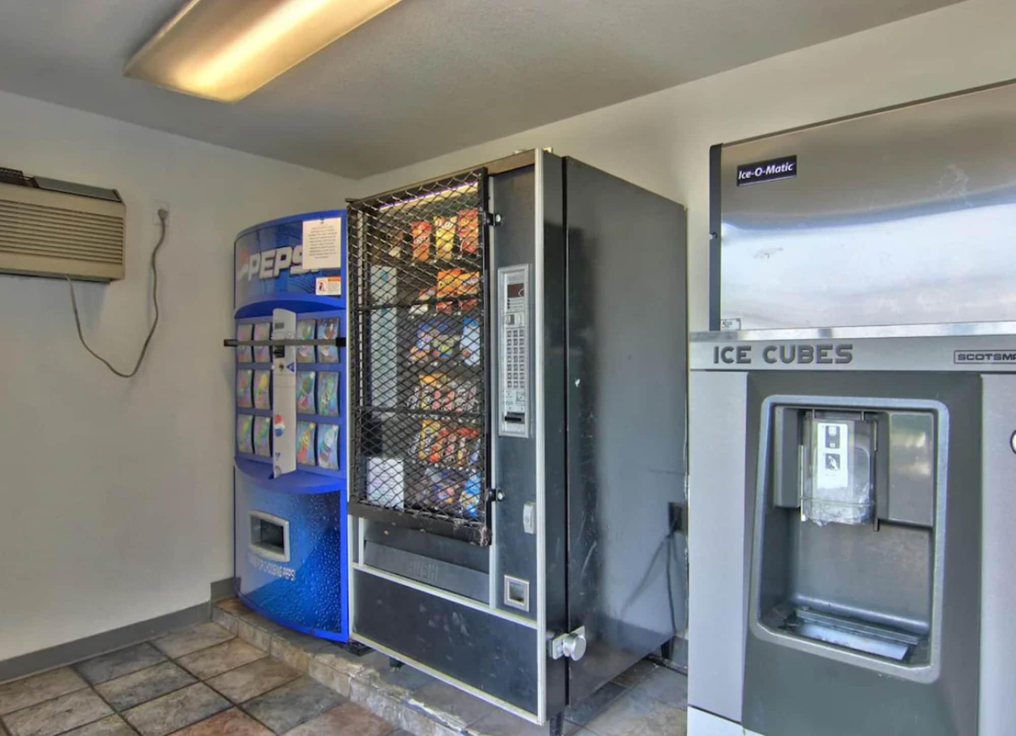 Bar/Salón Motel 6 Sacramento, CA - North