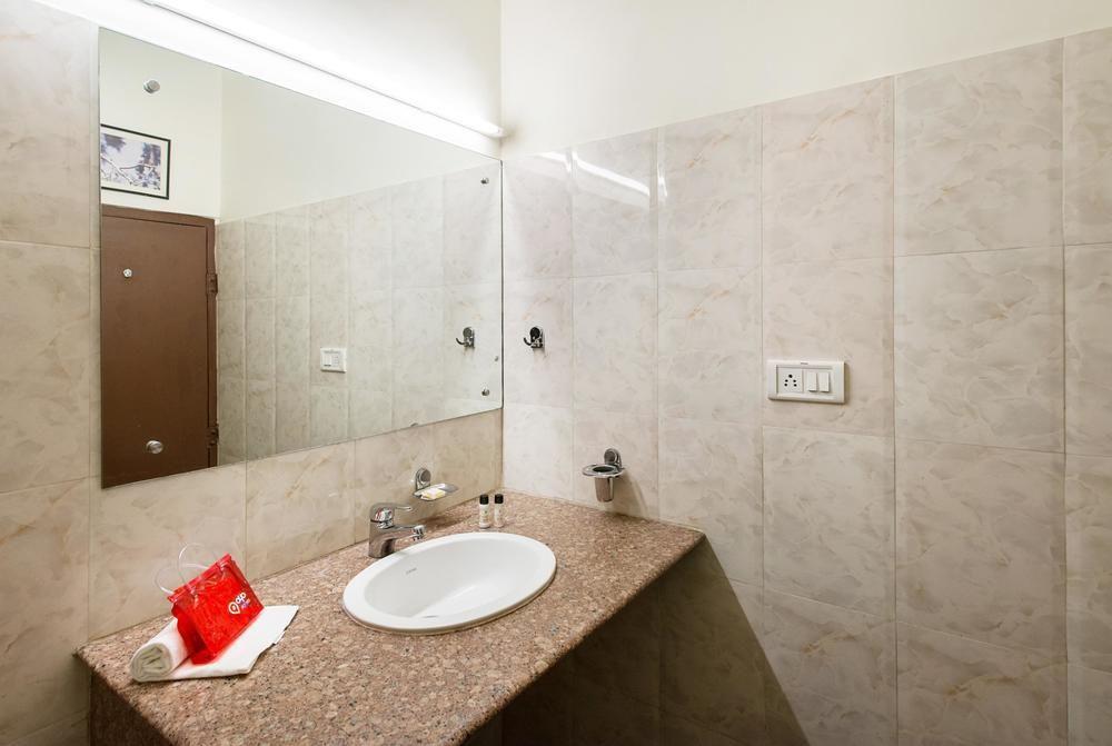 Set de Habitación OYO 1143 Hotel RDB Palace