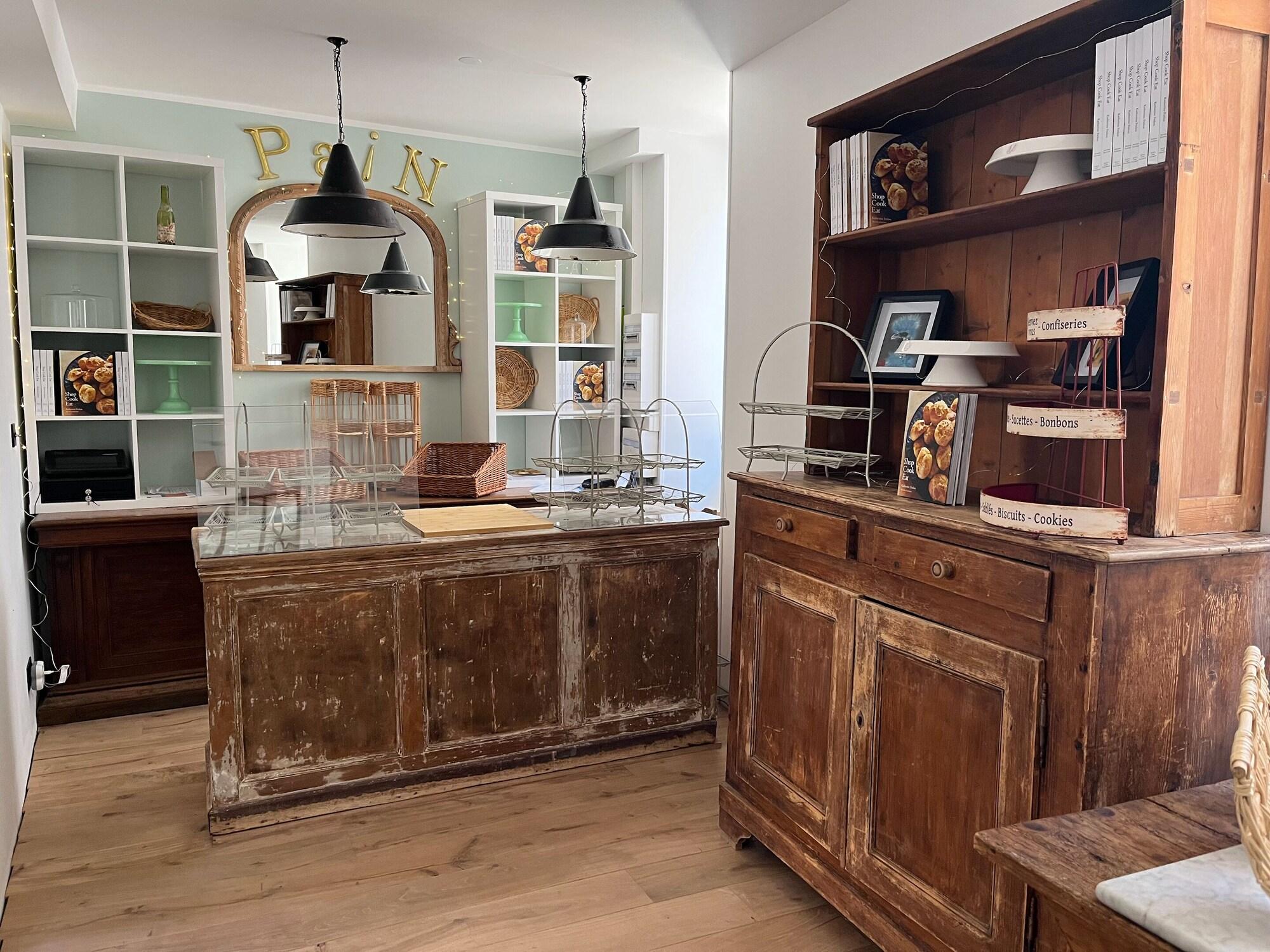 Vista Lobby Le Fournil de Flavigny The Bakery rooms