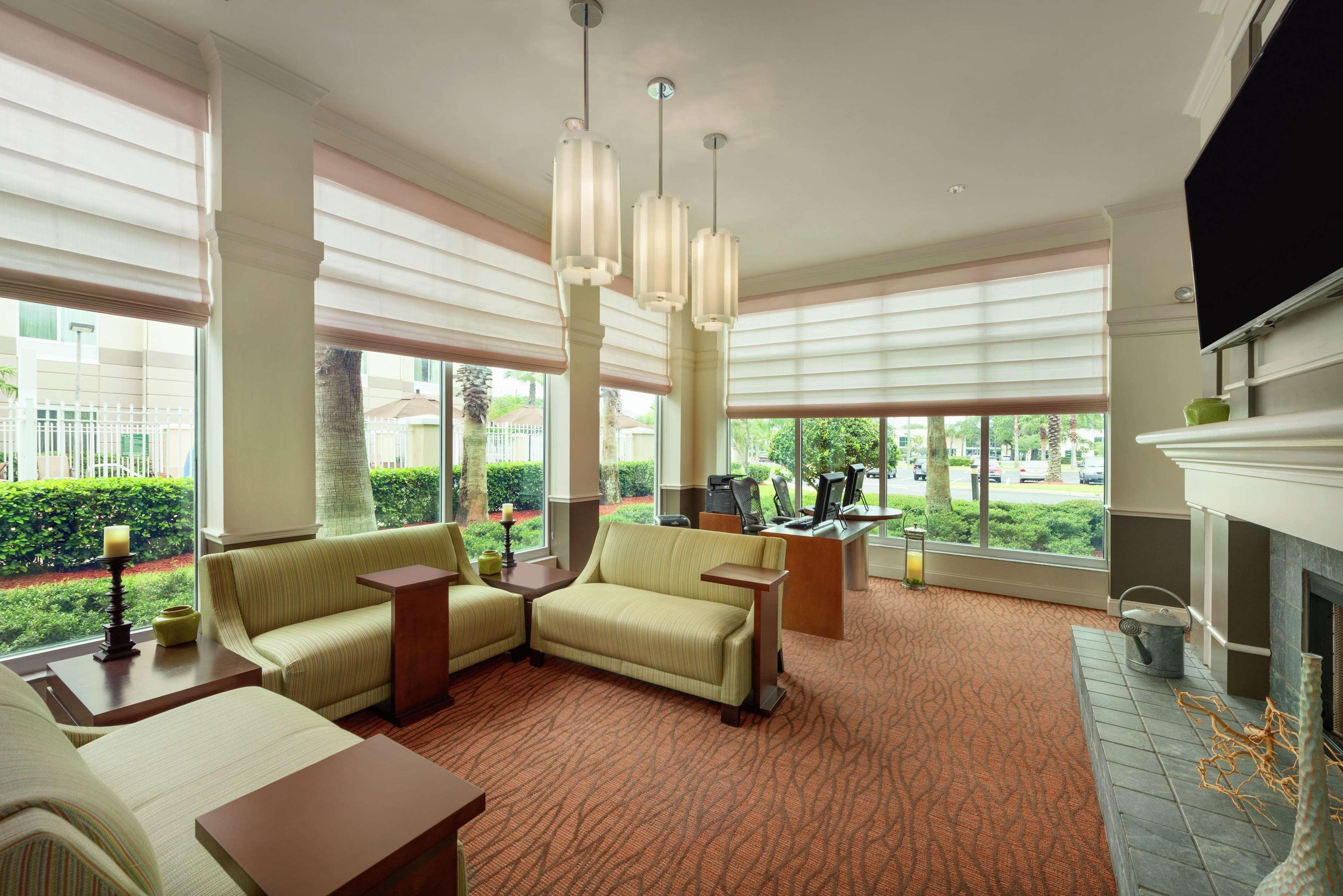 Vista Lobby Hilton Garden Inn Orlando East/UCF Area