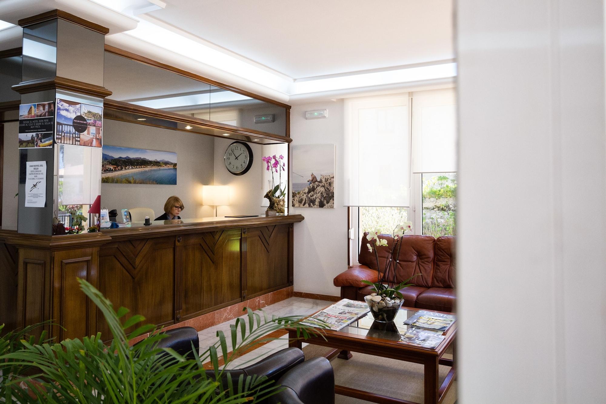 Vista Lobby Hotel Don Pepe