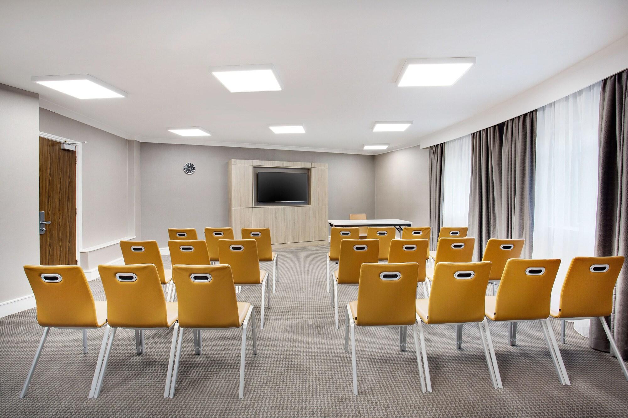 Sala de Reuniones Leonardo Hotel and Conference Venue Hinckley Island