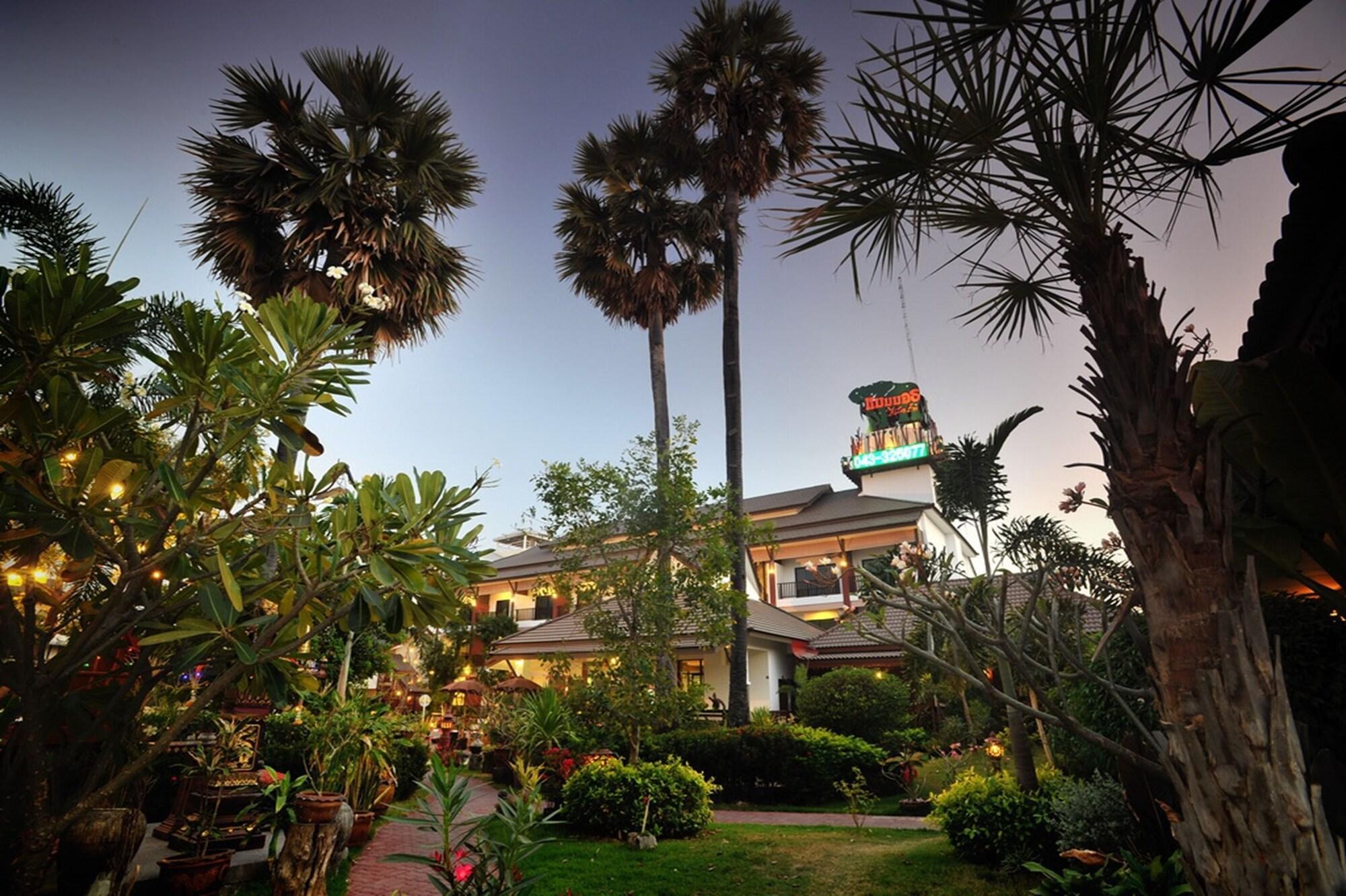 Vista Exterior Mammoth Resort