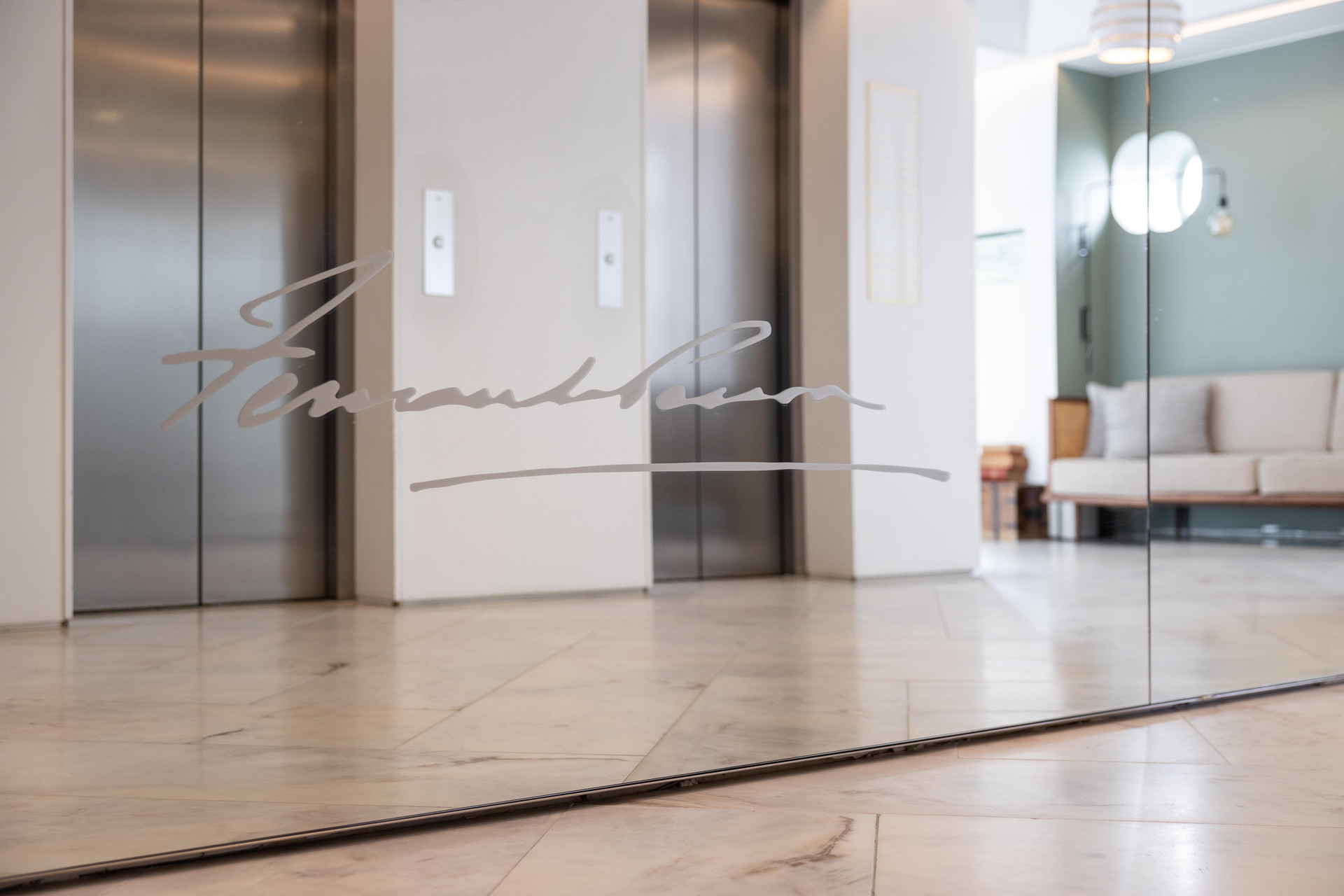 Vista Lobby Lisboa Pessoa Hotel