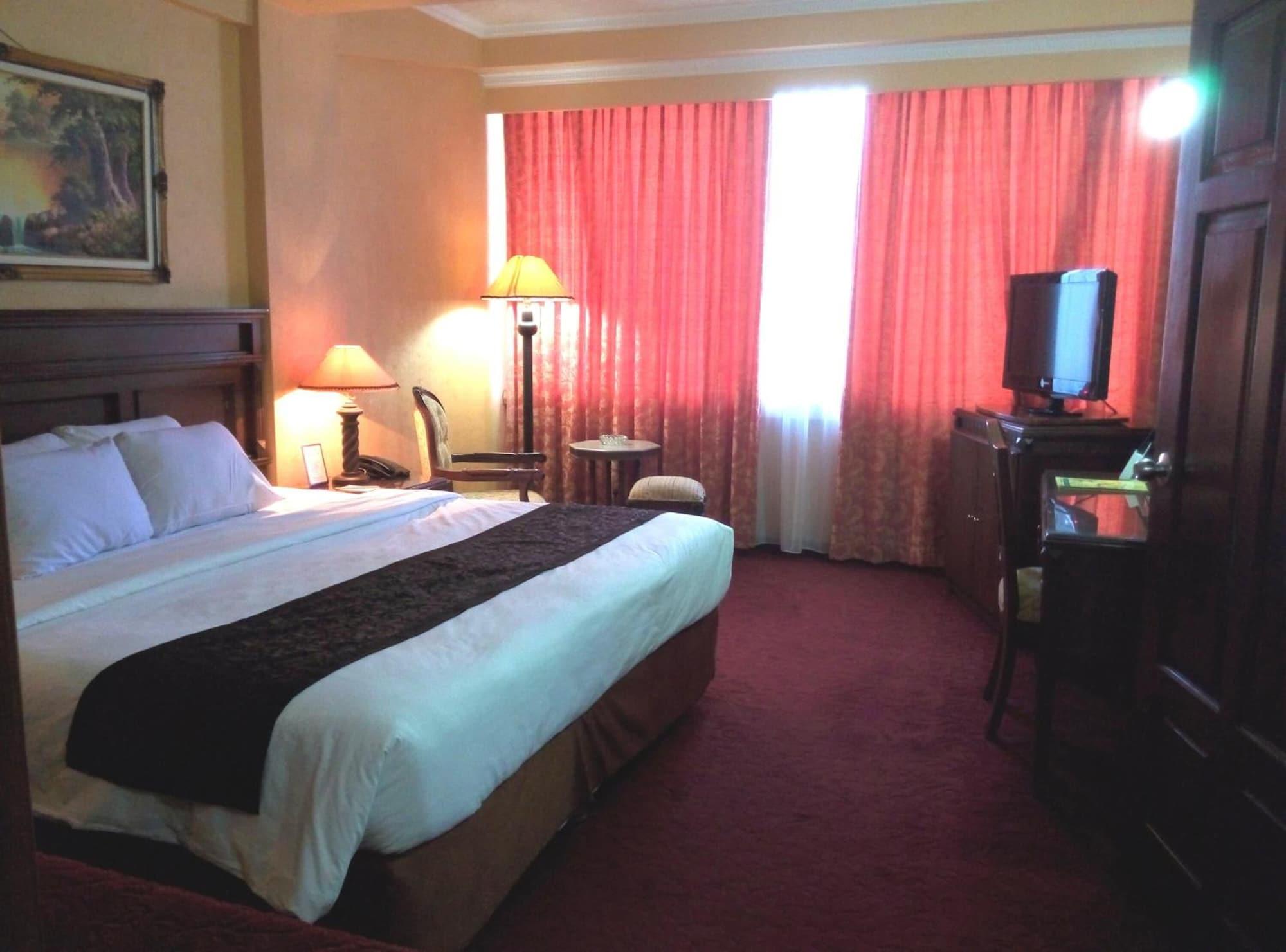 Habitación Hotel Merdeka Madiun