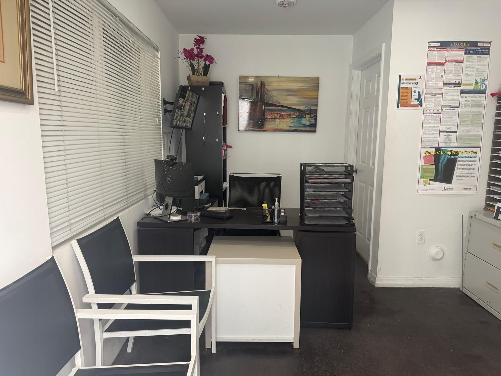 Vista Lobby Triangle Suites LLC