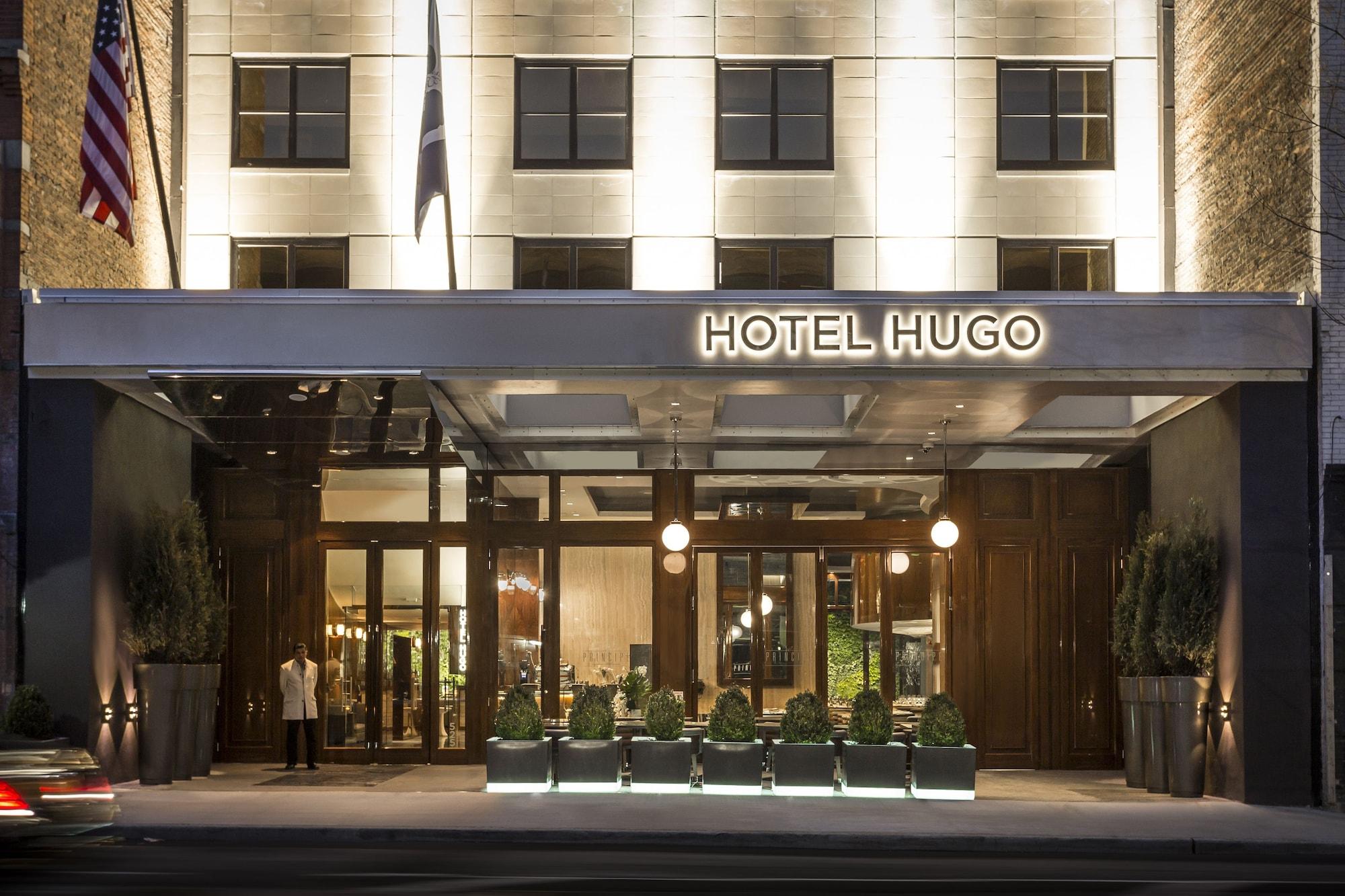 Vista Exterior Hotel Hugo