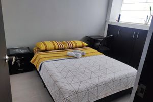 Renta Vacacional - Modern Miravalle Apartment