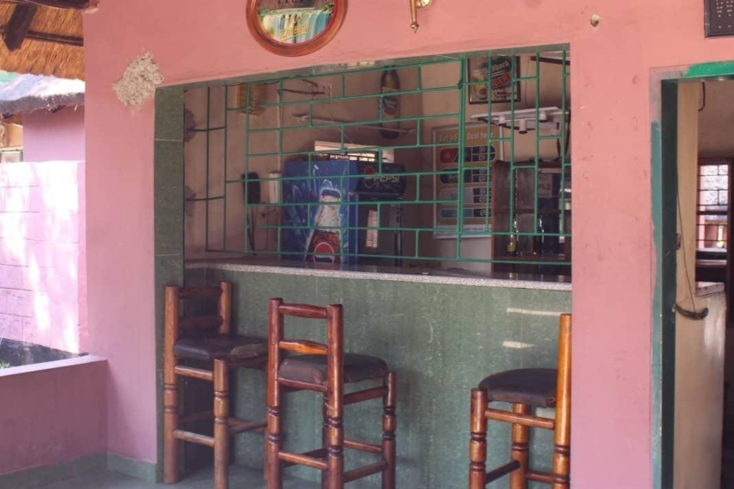 Bar/Salón Nalumba 2 Lodge