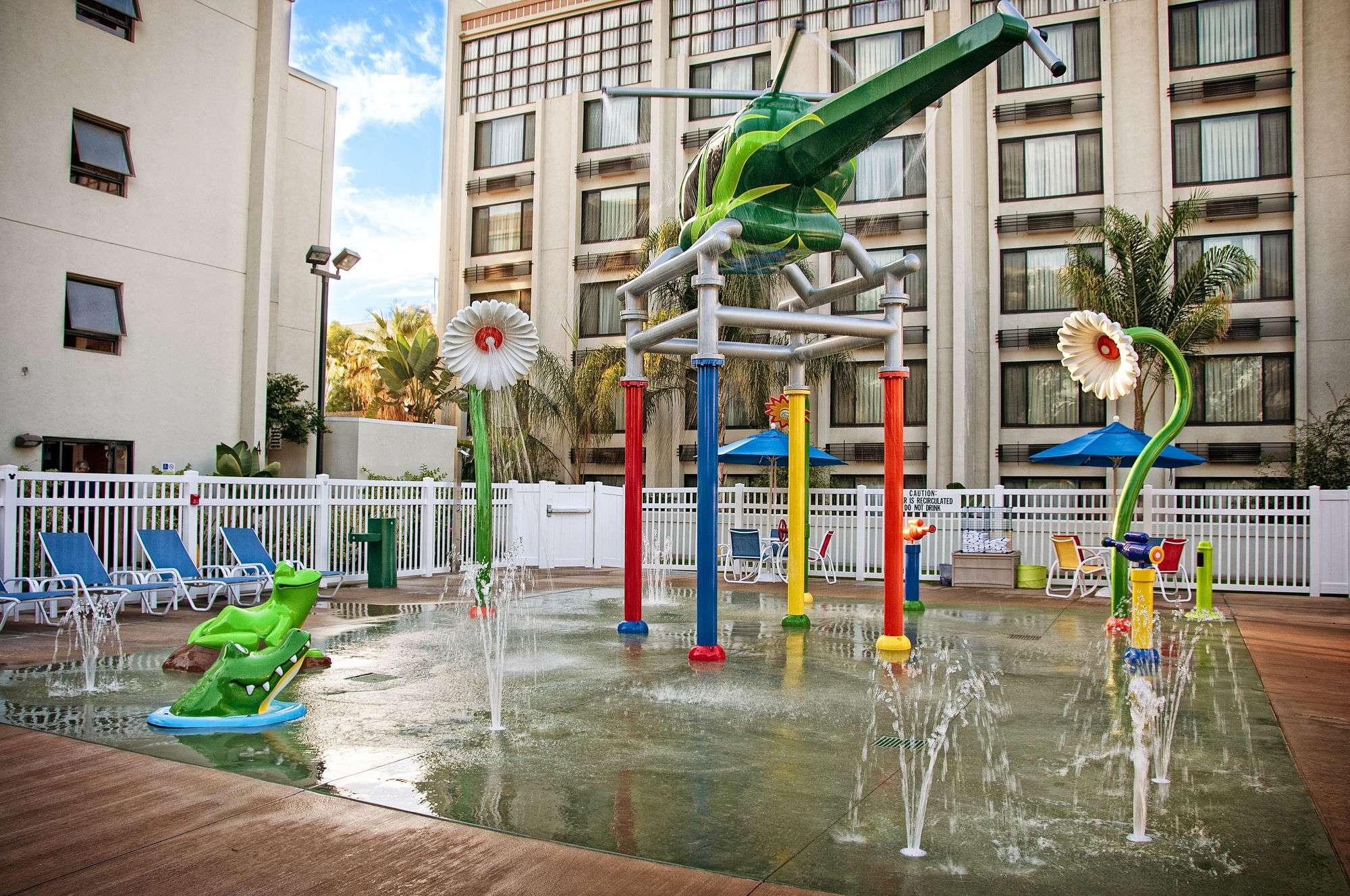 Property amenity Holiday Inn Hotel & Suites Anaheim